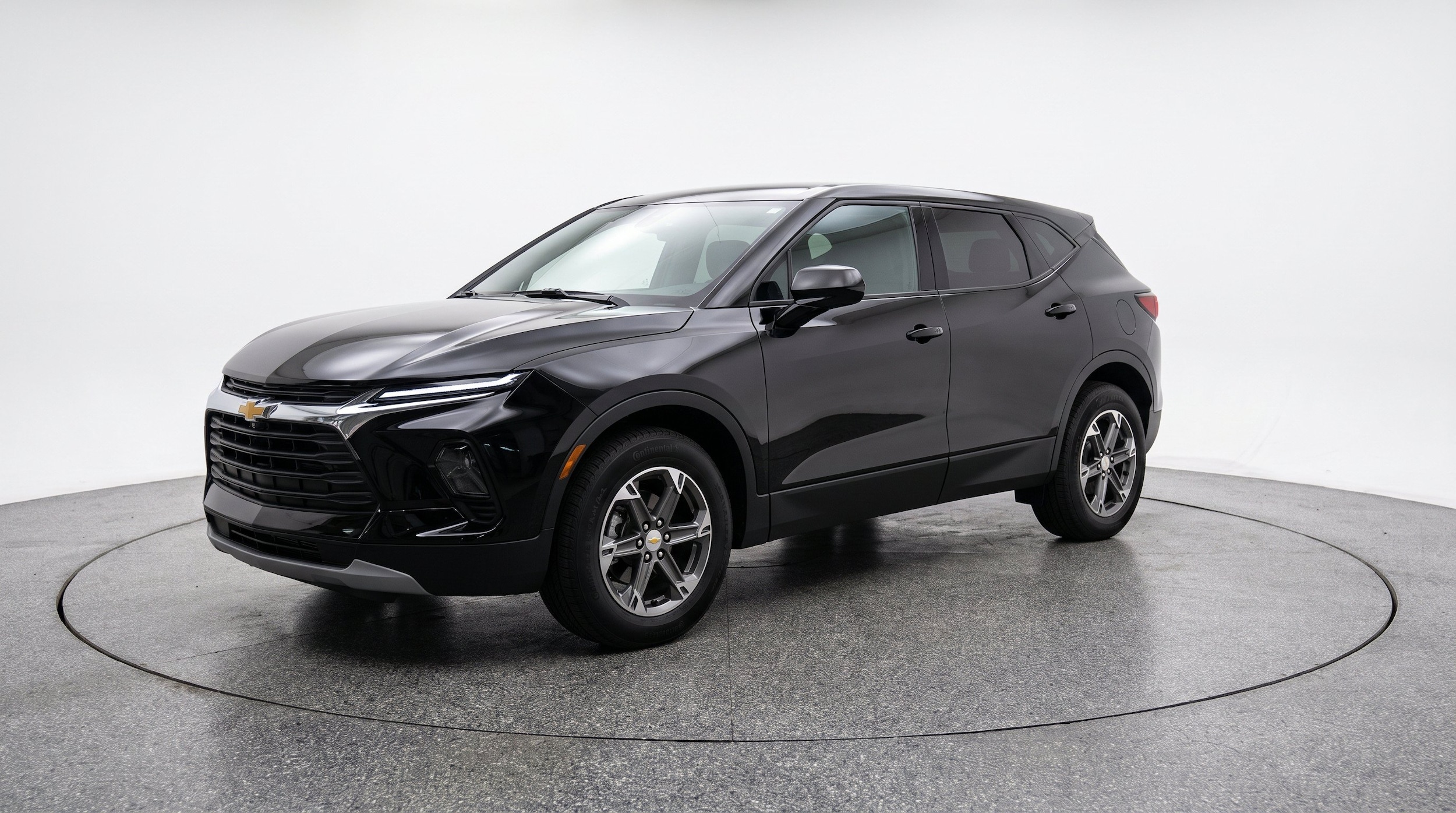 Thumbnail: 2025 Chevrolet Blazer - 3
