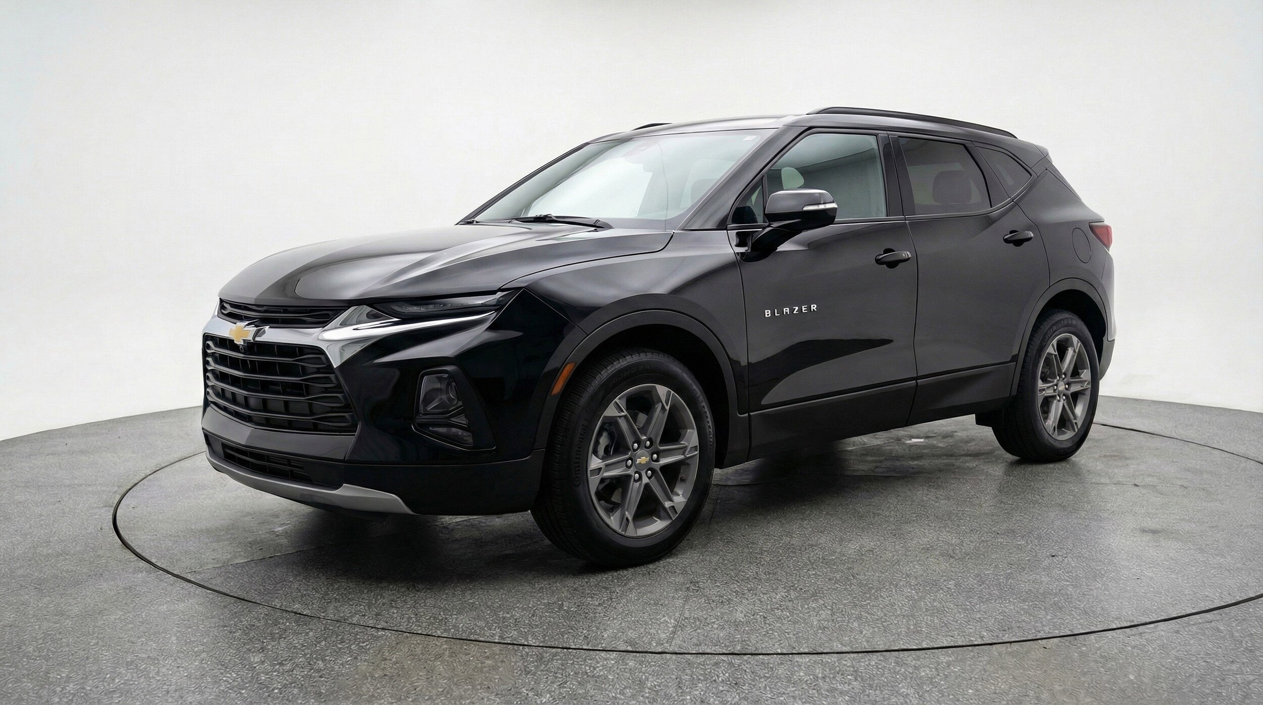 Thumbnail: 2025 Chevrolet Blazer - 3