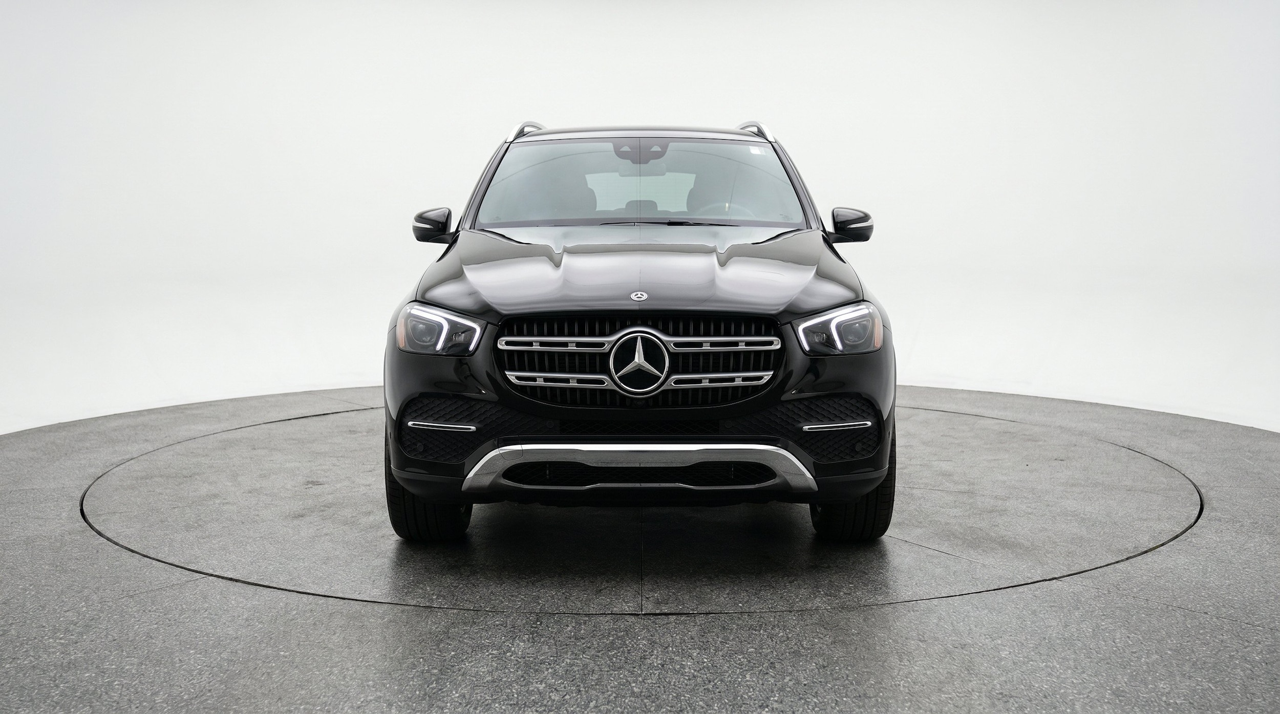Thumbnail: 2026 Mercedes-Benz GLE - 2