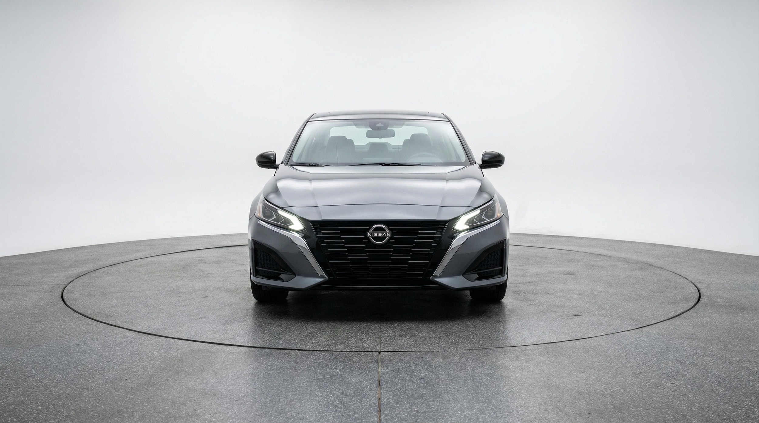 Thumbnail: 2025 Nissan Altima - 2