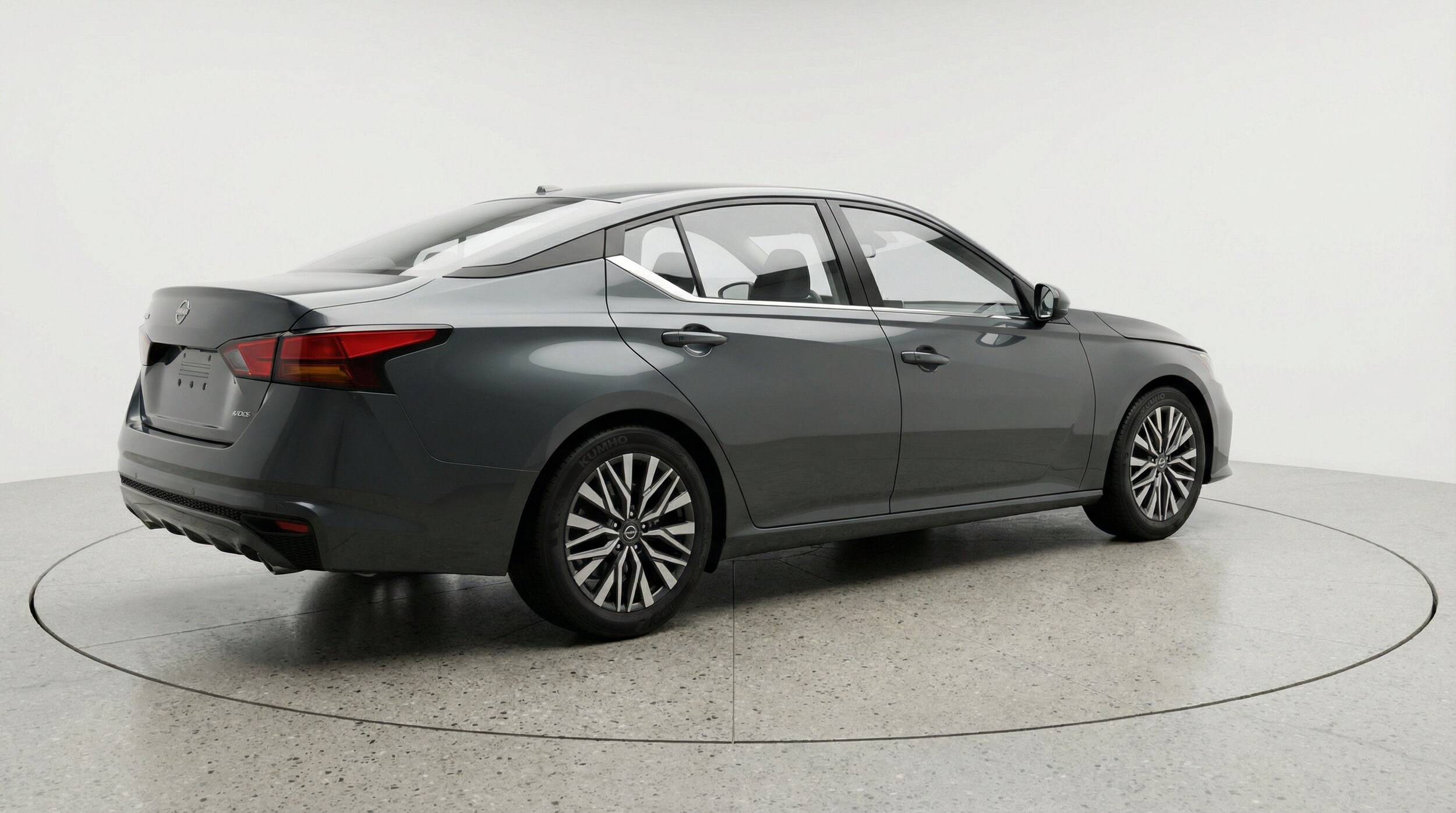 Thumbnail: 2025 Nissan Altima - 9