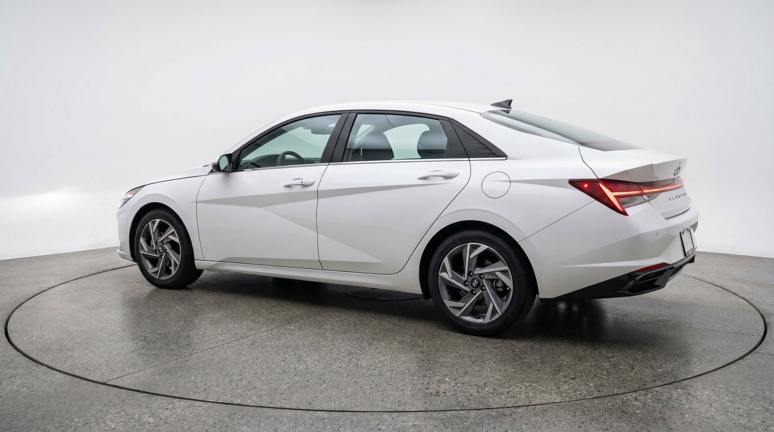 Thumbnail: 2025 Hyundai Elantra - 6