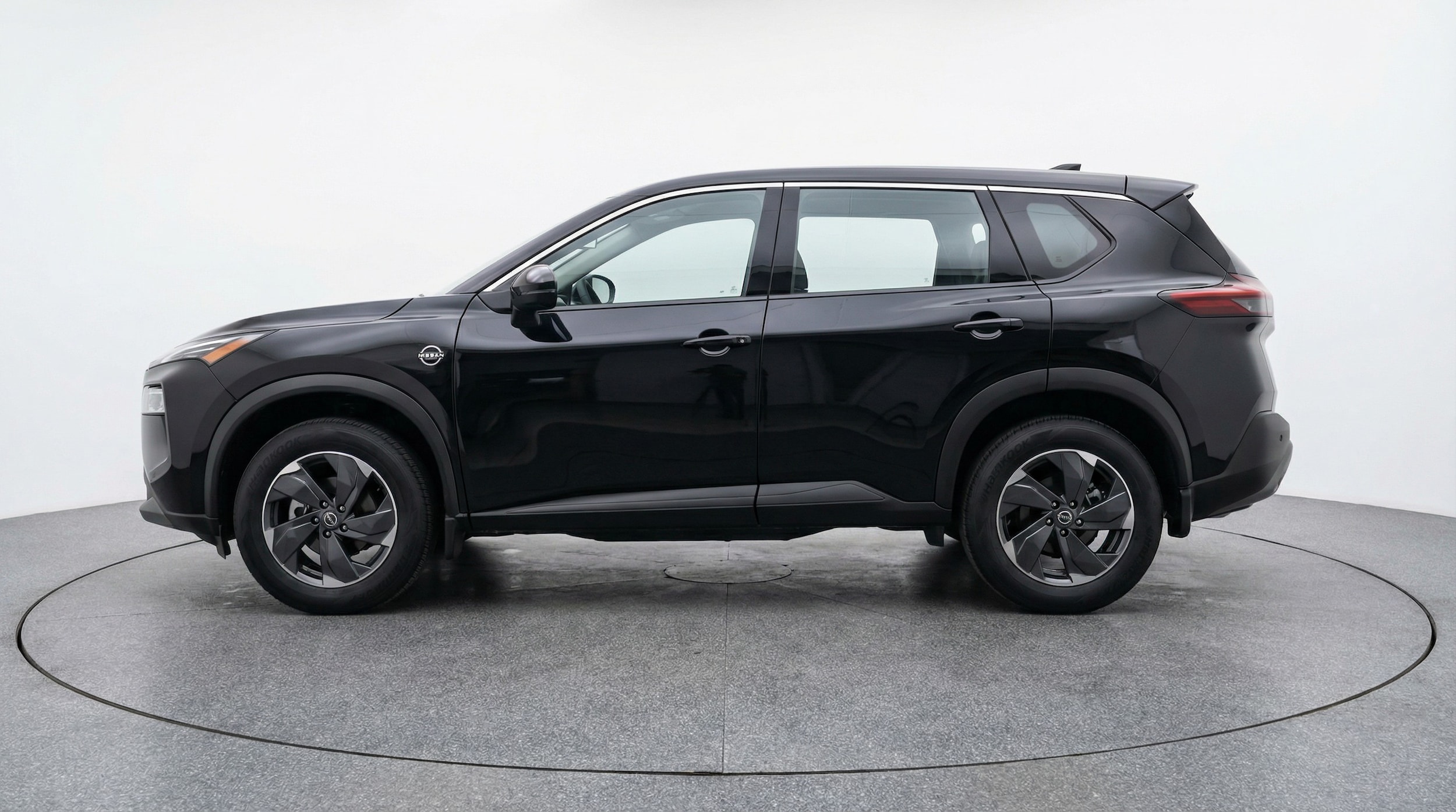 Thumbnail: 2025 Nissan Rogue - 4