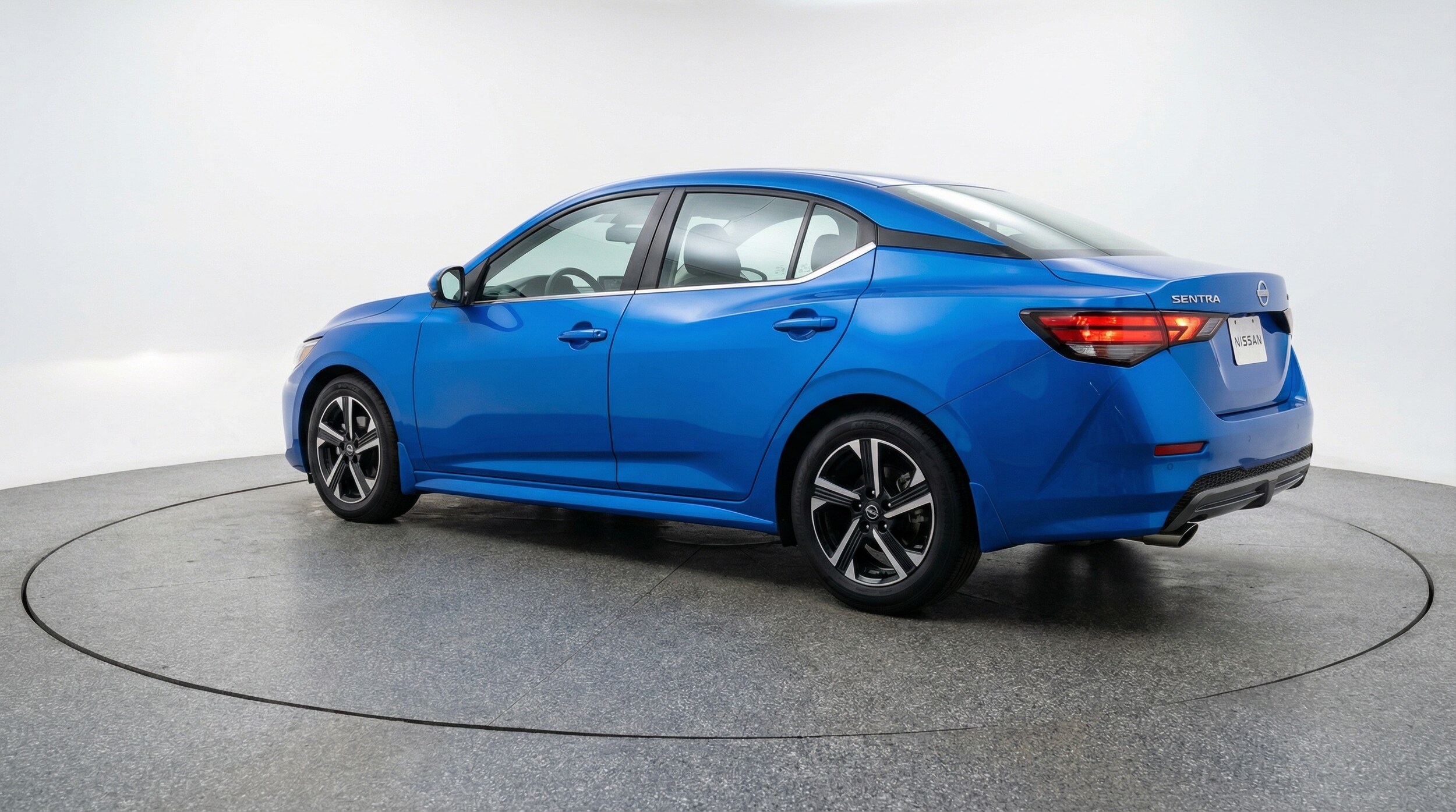 Thumbnail: 2025 Nissan Sentra - 5