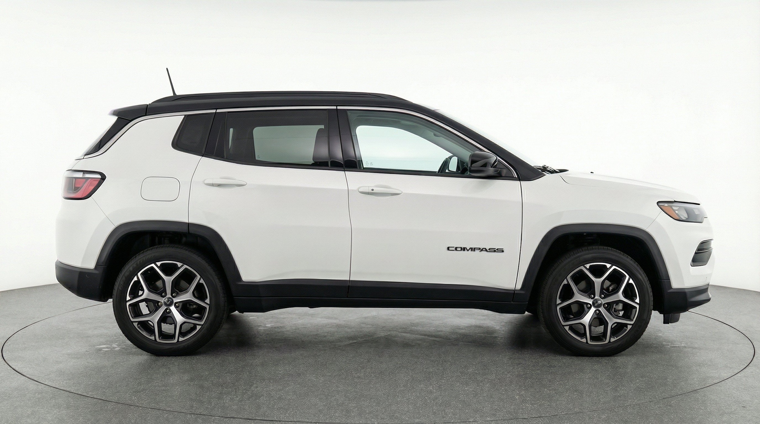 Thumbnail: 2025 Jeep Compass - 11