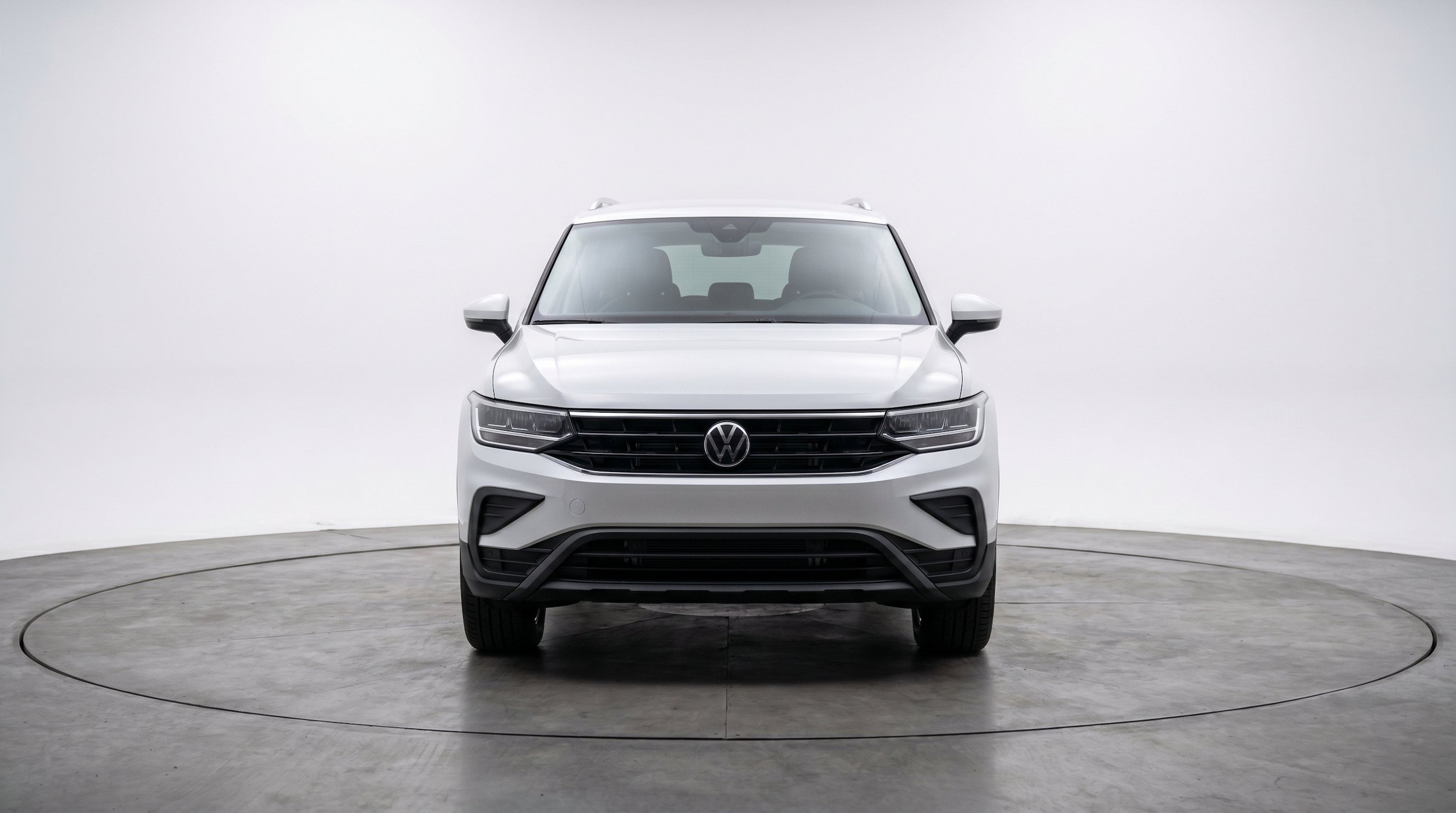 Thumbnail: 2026 Volkswagen Tiguan - 2