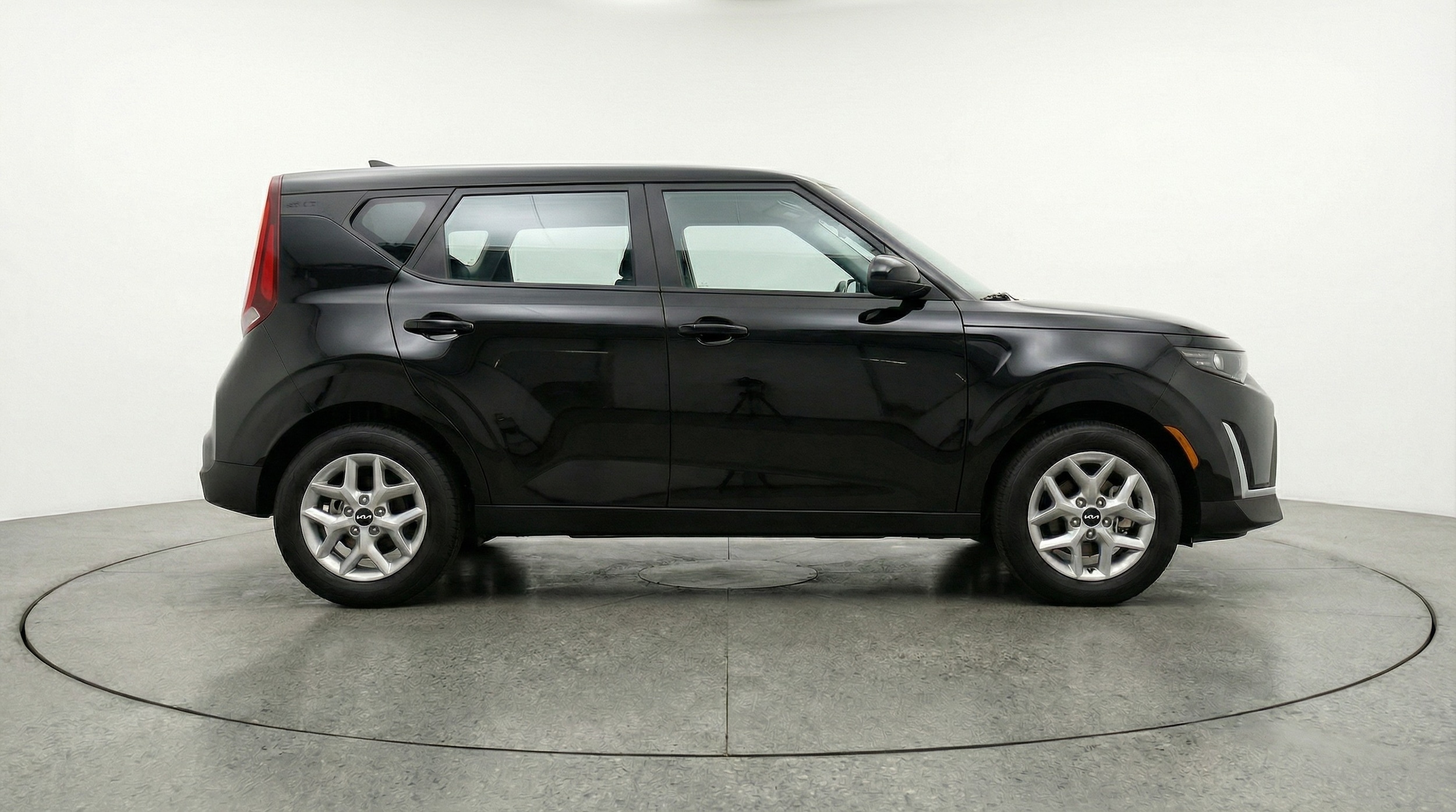 Thumbnail: 2025 Kia Soul - 8