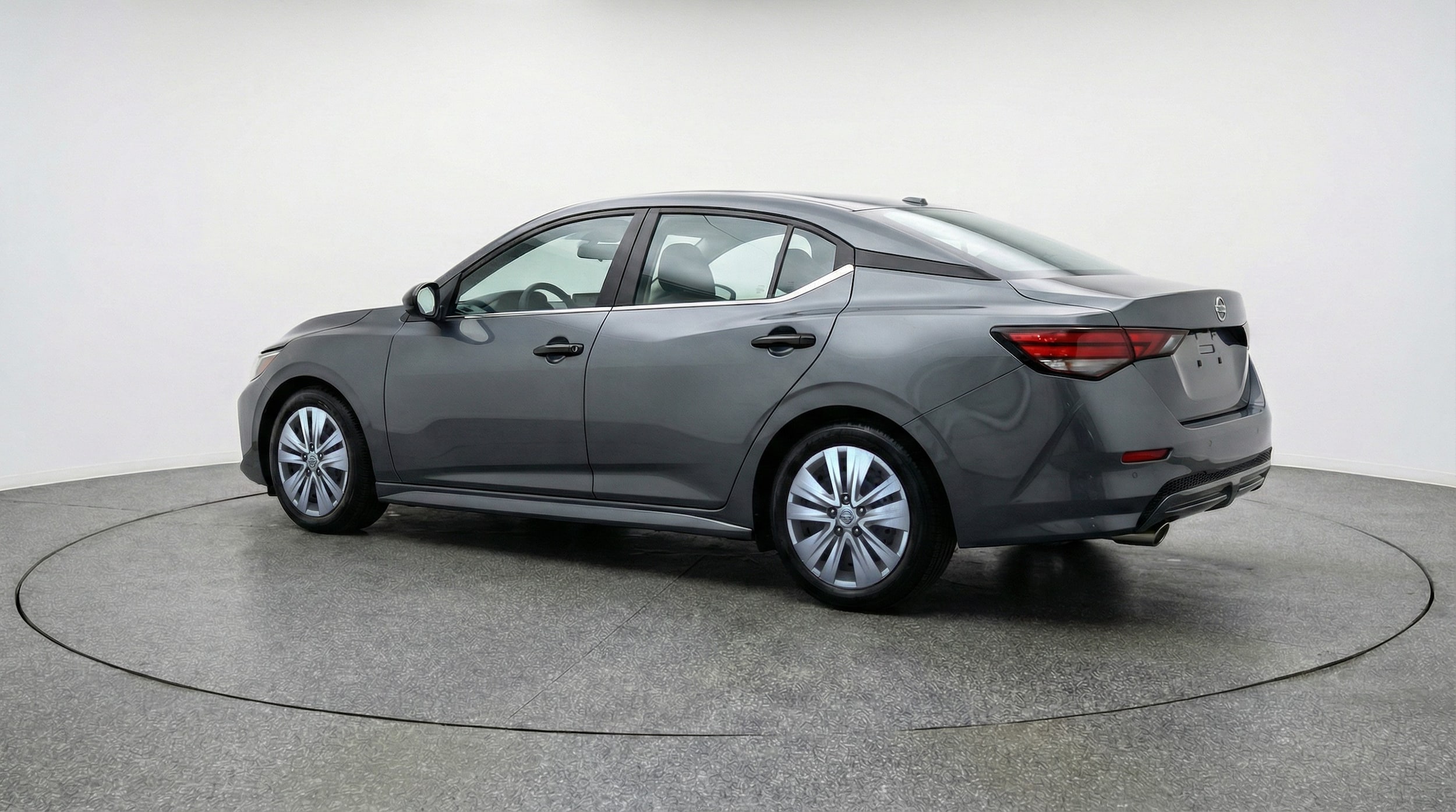 Thumbnail: 2025 Nissan Sentra - 5