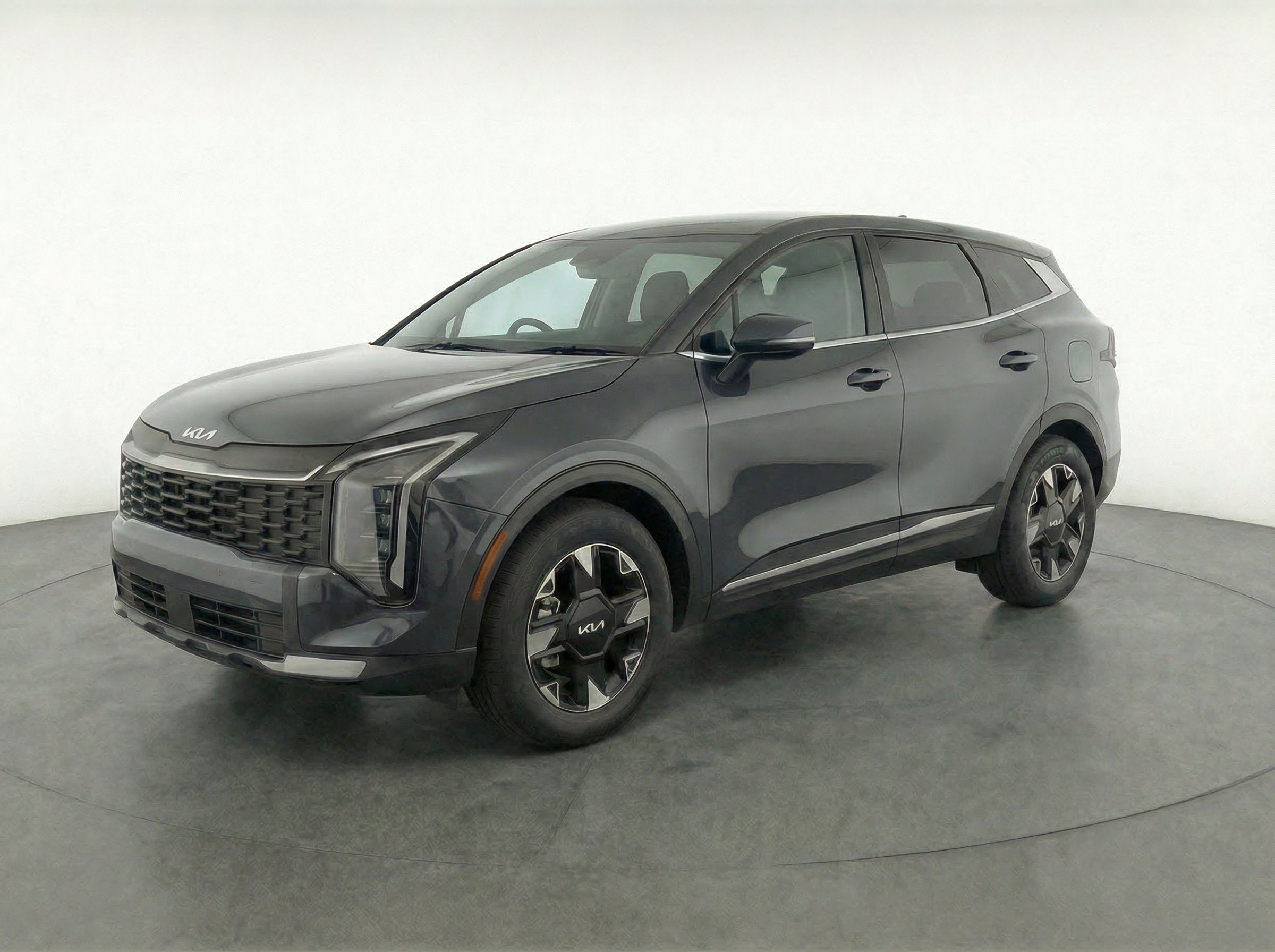 Thumbnail: 2026 Kia Sportage - 3