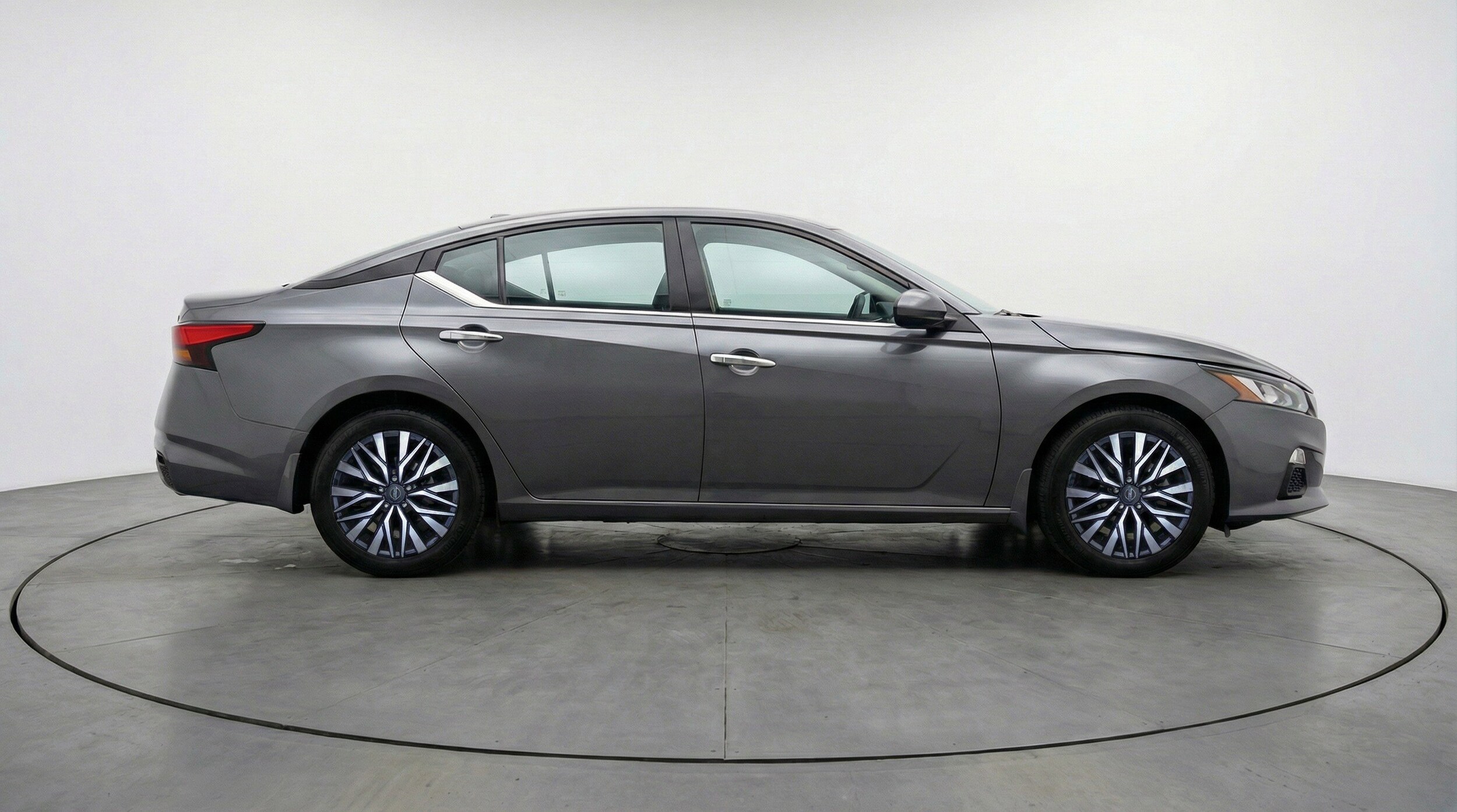 Thumbnail: 2025 Nissan Altima - 11