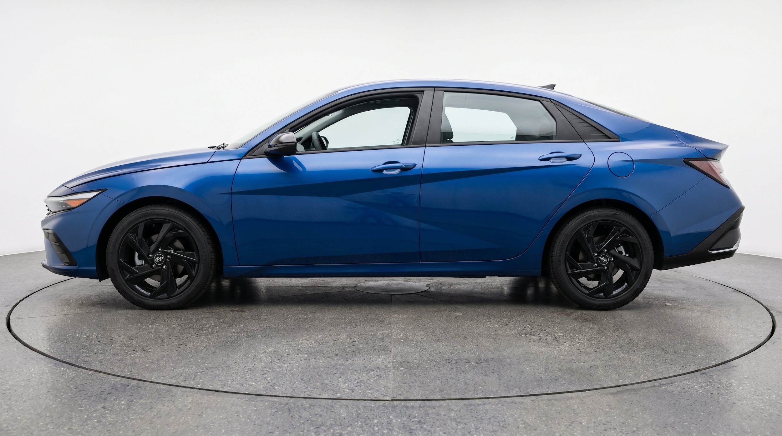 Thumbnail: 2026 Hyundai Elantra - 5