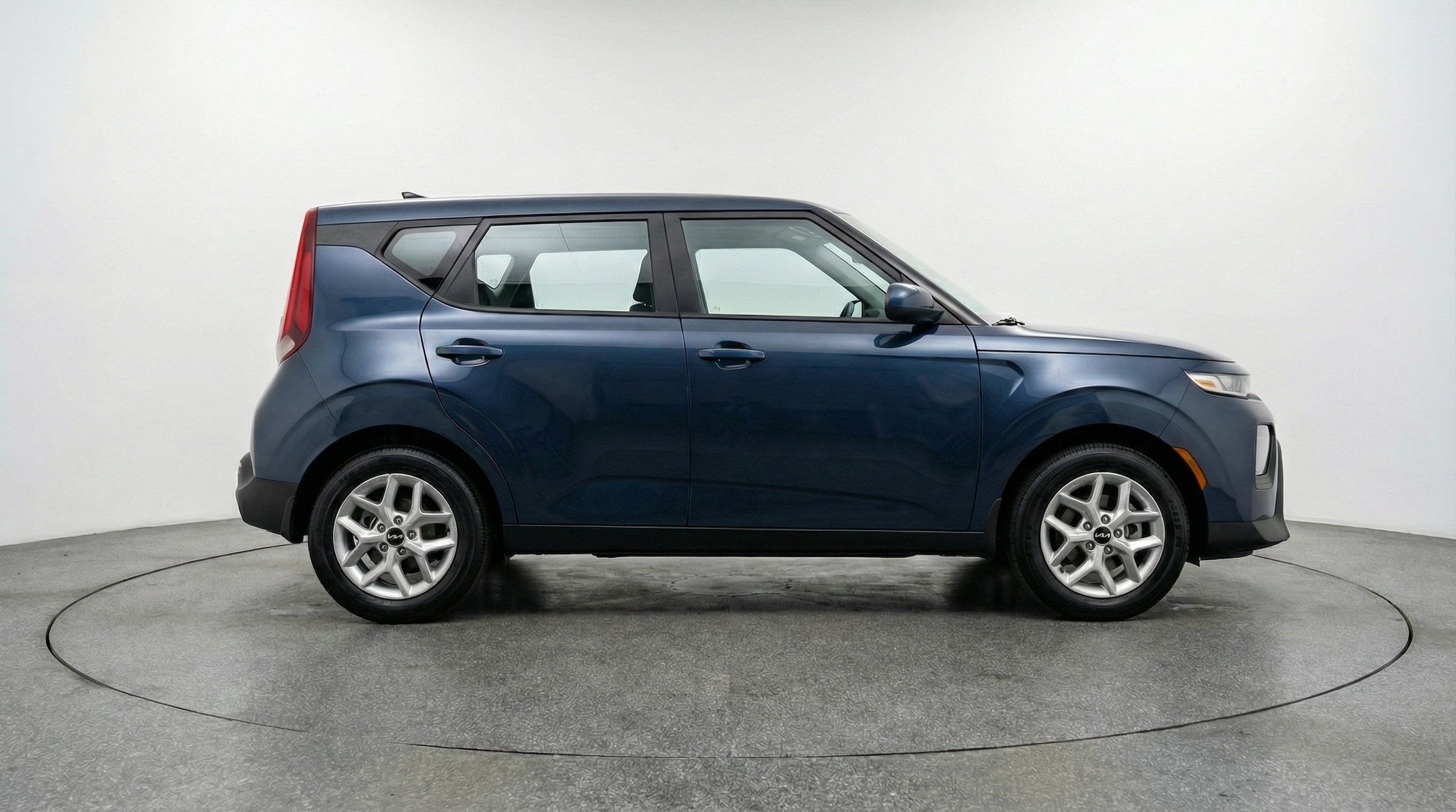 Thumbnail: 2025 Kia Soul - 8