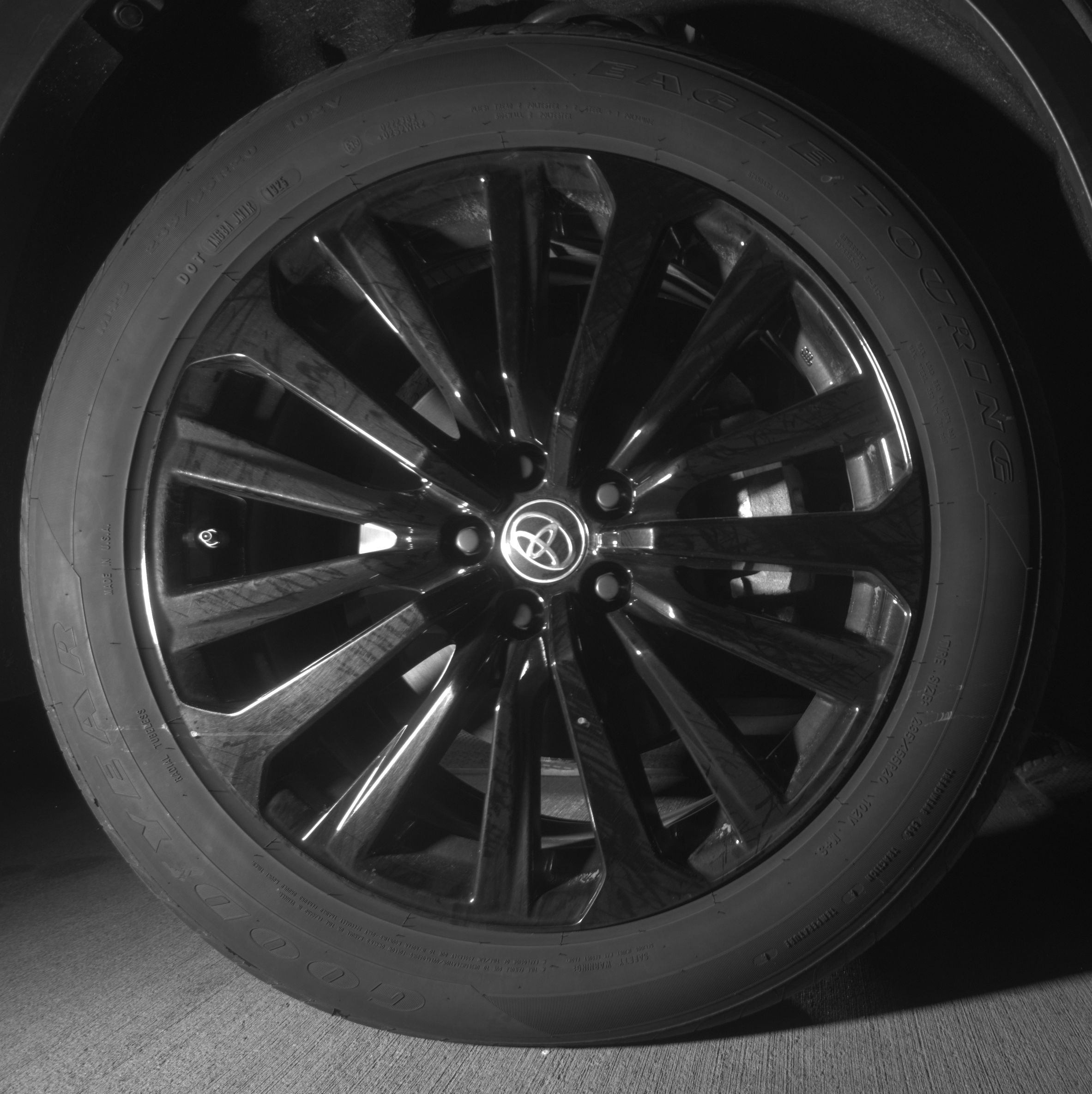 Thumbnail: 2025 Toyota Highlander - 10