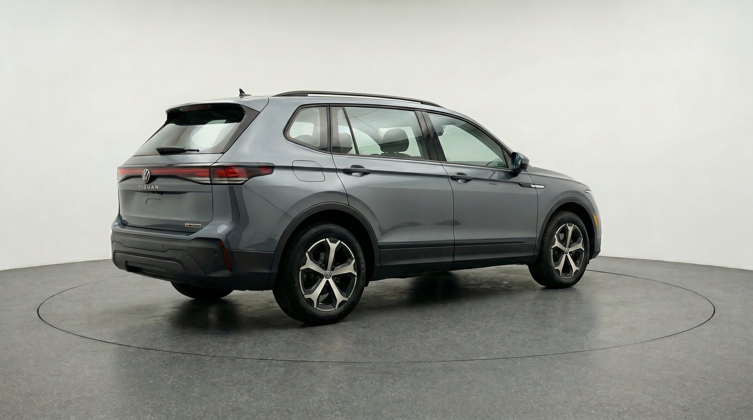 Thumbnail: 2026 Volkswagen Tiguan - 9