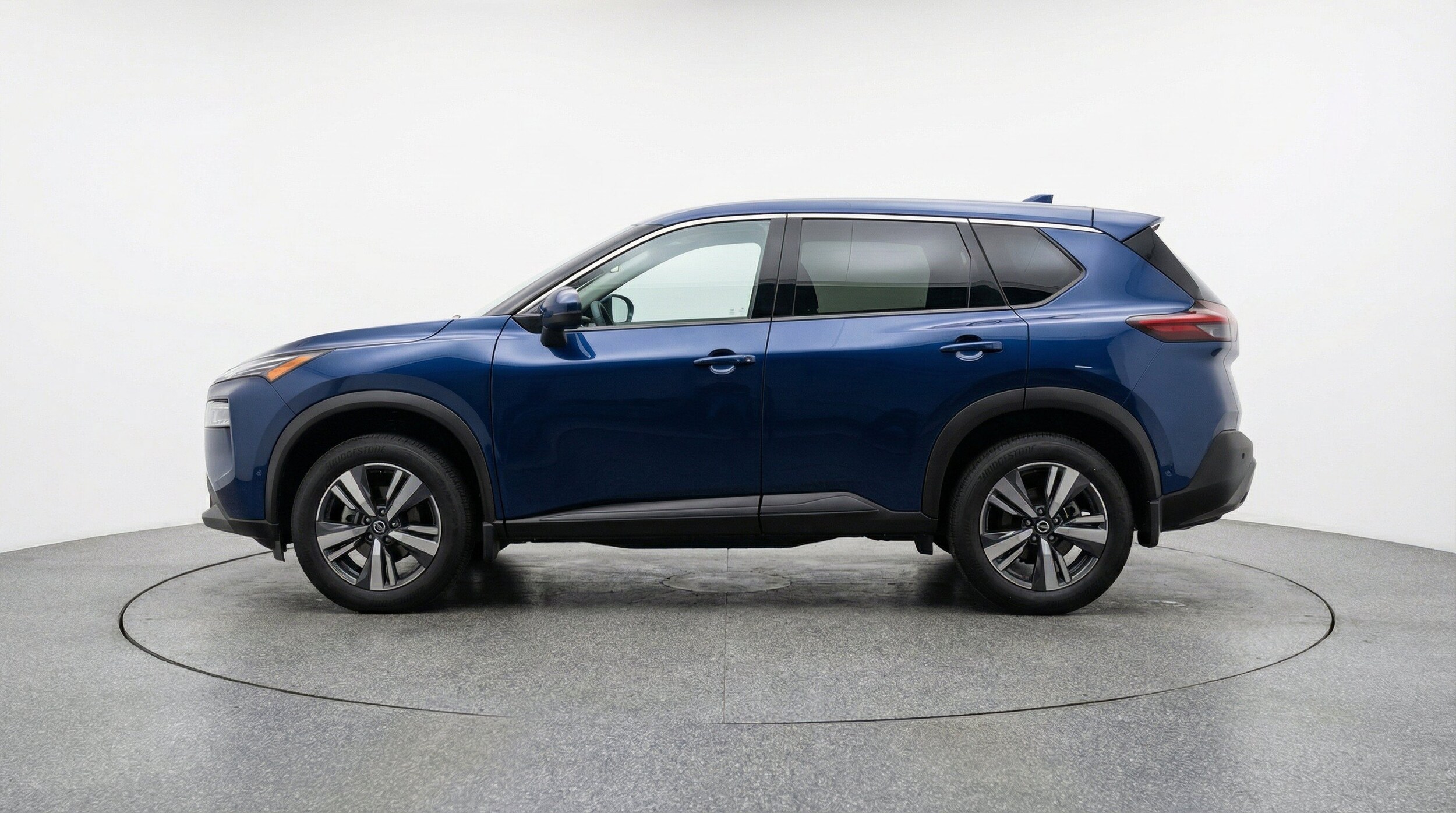 Thumbnail: 2026 Nissan Rogue - 5