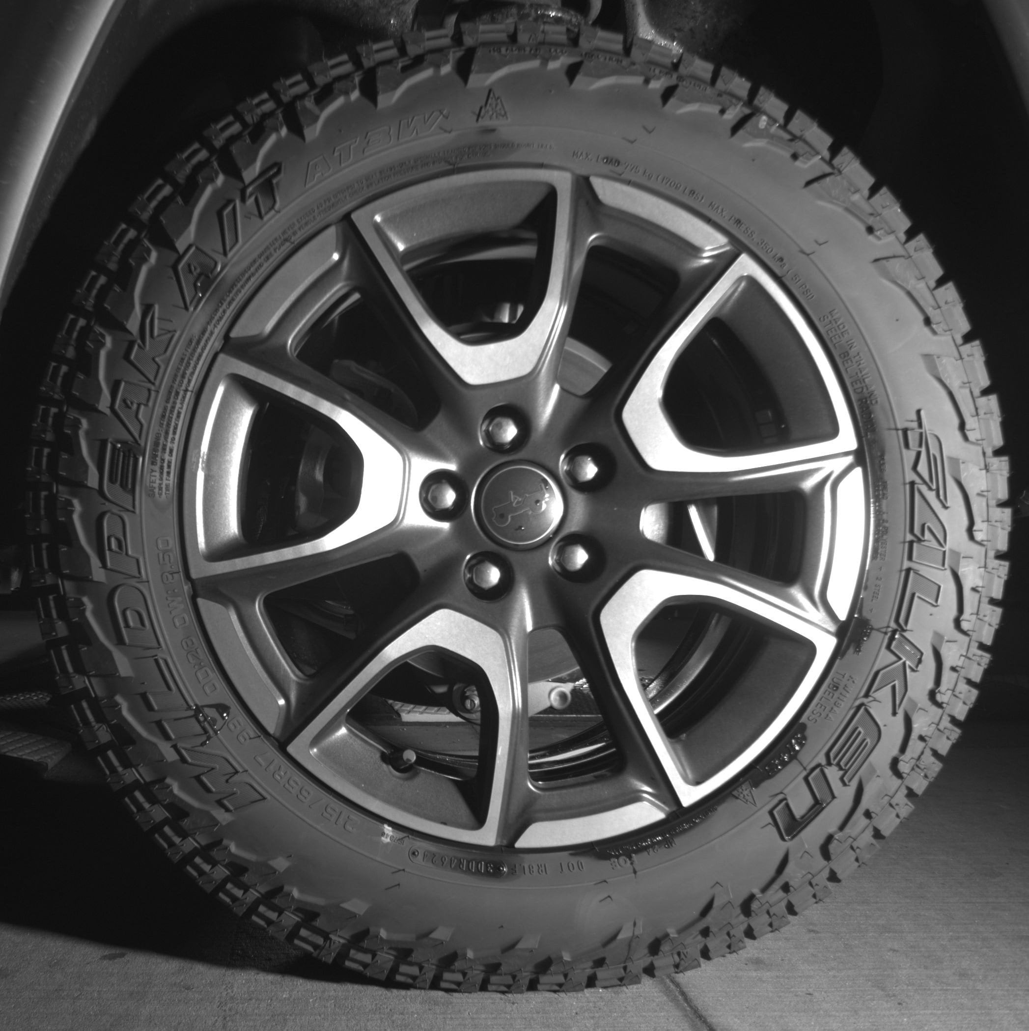 Thumbnail: 2025 Jeep Compass - 14