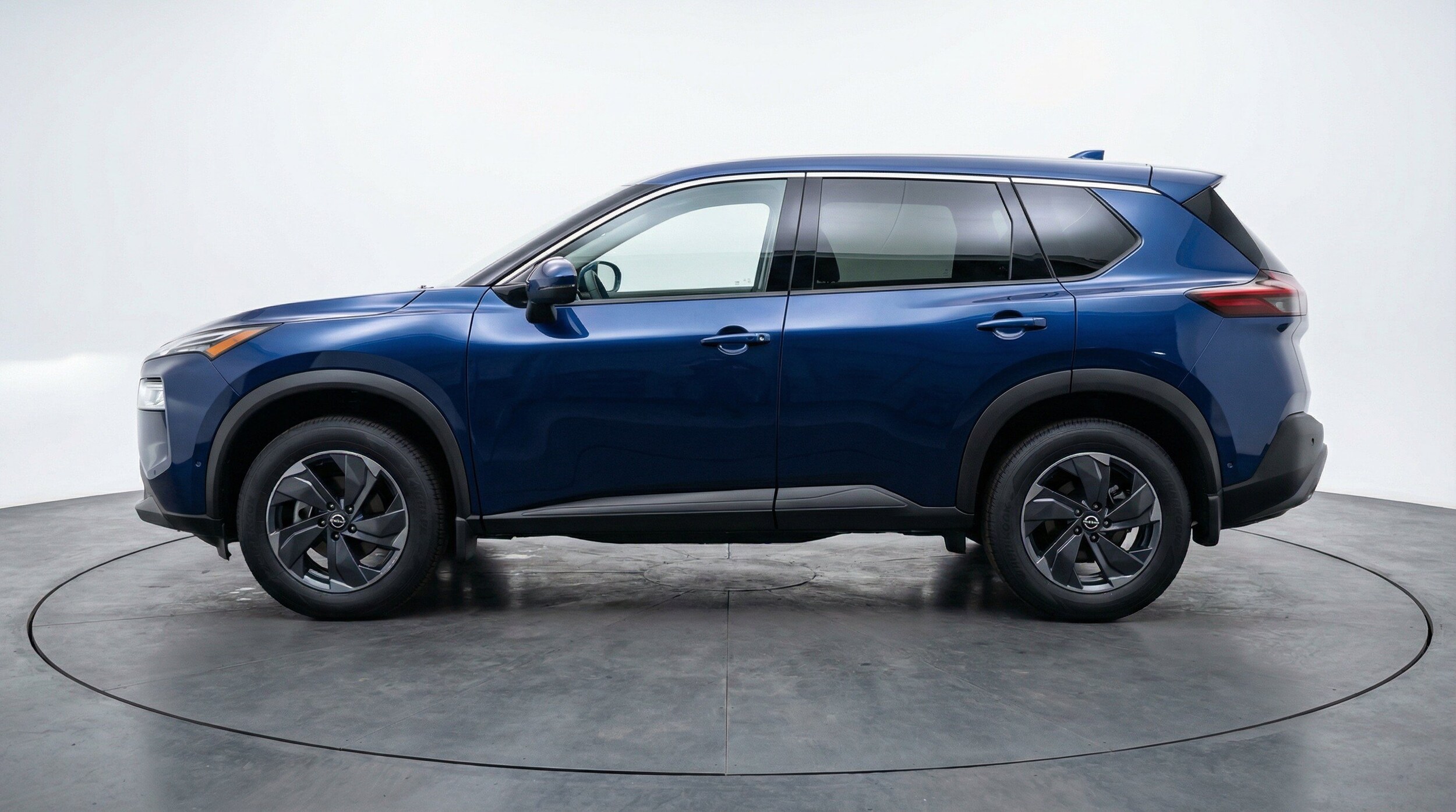 Thumbnail: 2026 Nissan Rogue - 5
