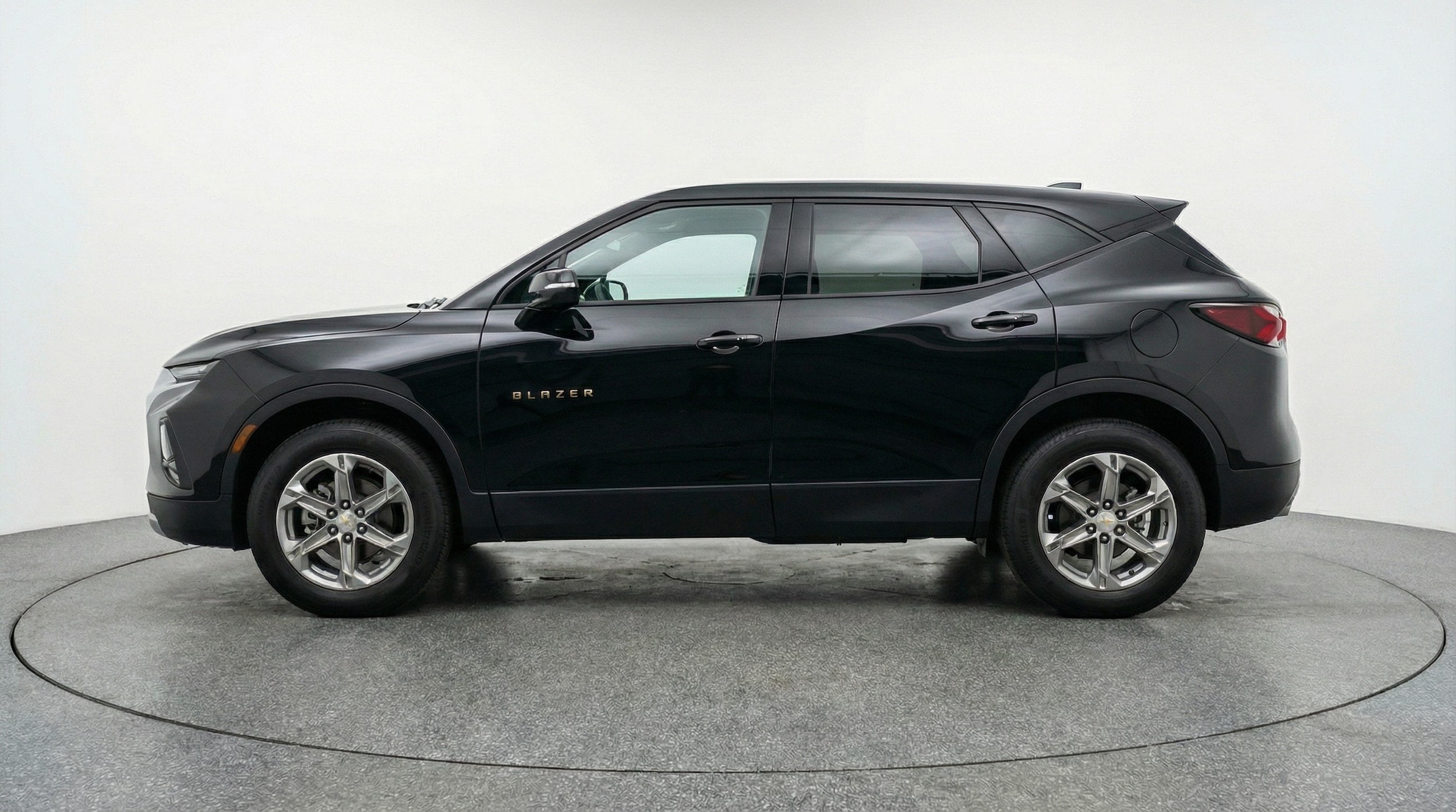 Thumbnail: 2025 Chevrolet Blazer - 4