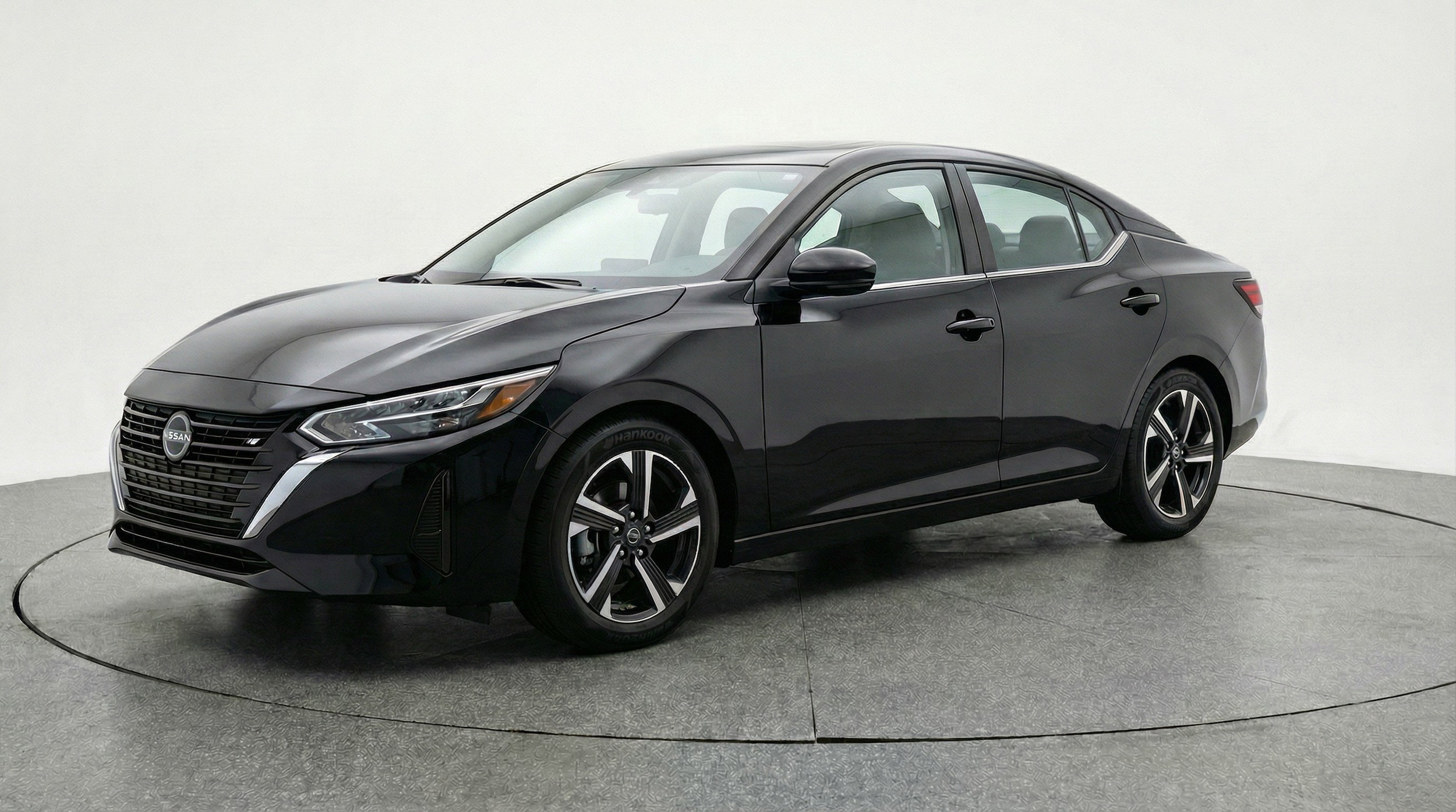 Thumbnail: 2025 Nissan Sentra - 3