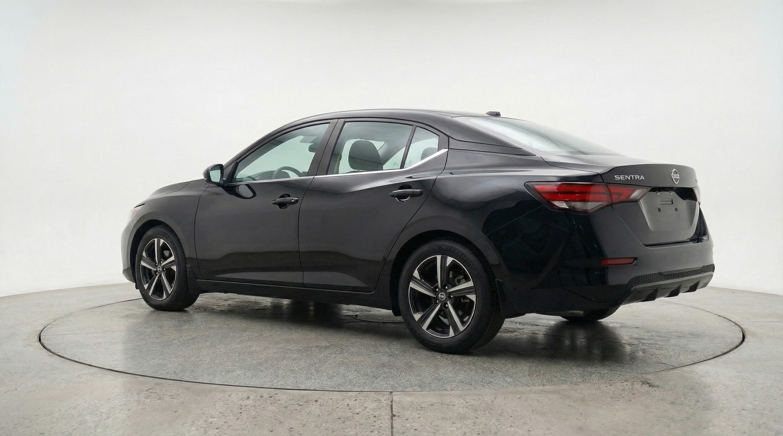 Thumbnail: 2025 Nissan Sentra - 5