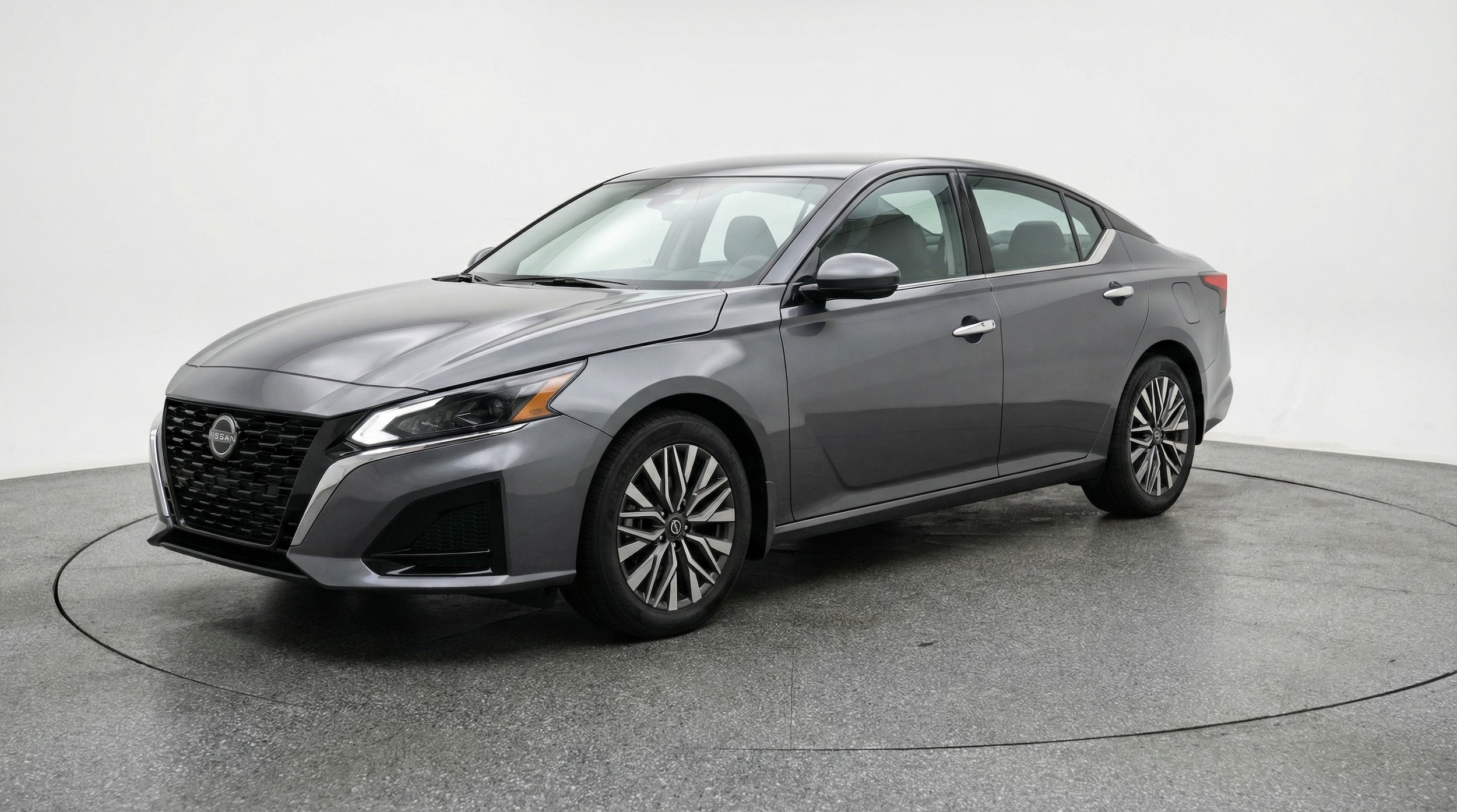 Thumbnail: 2025 Nissan Altima - 3