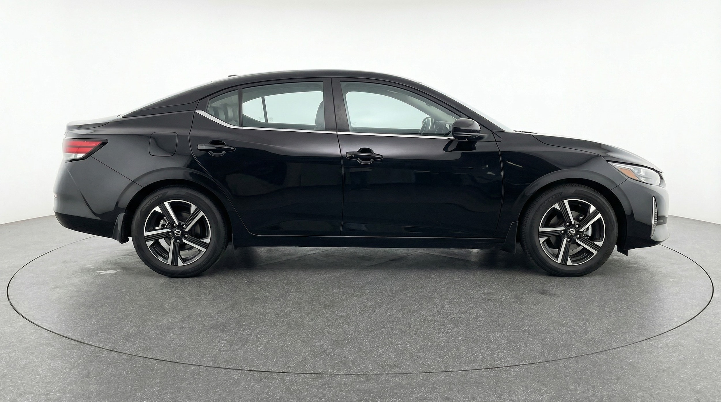 Thumbnail: 2025 Nissan Sentra - 8