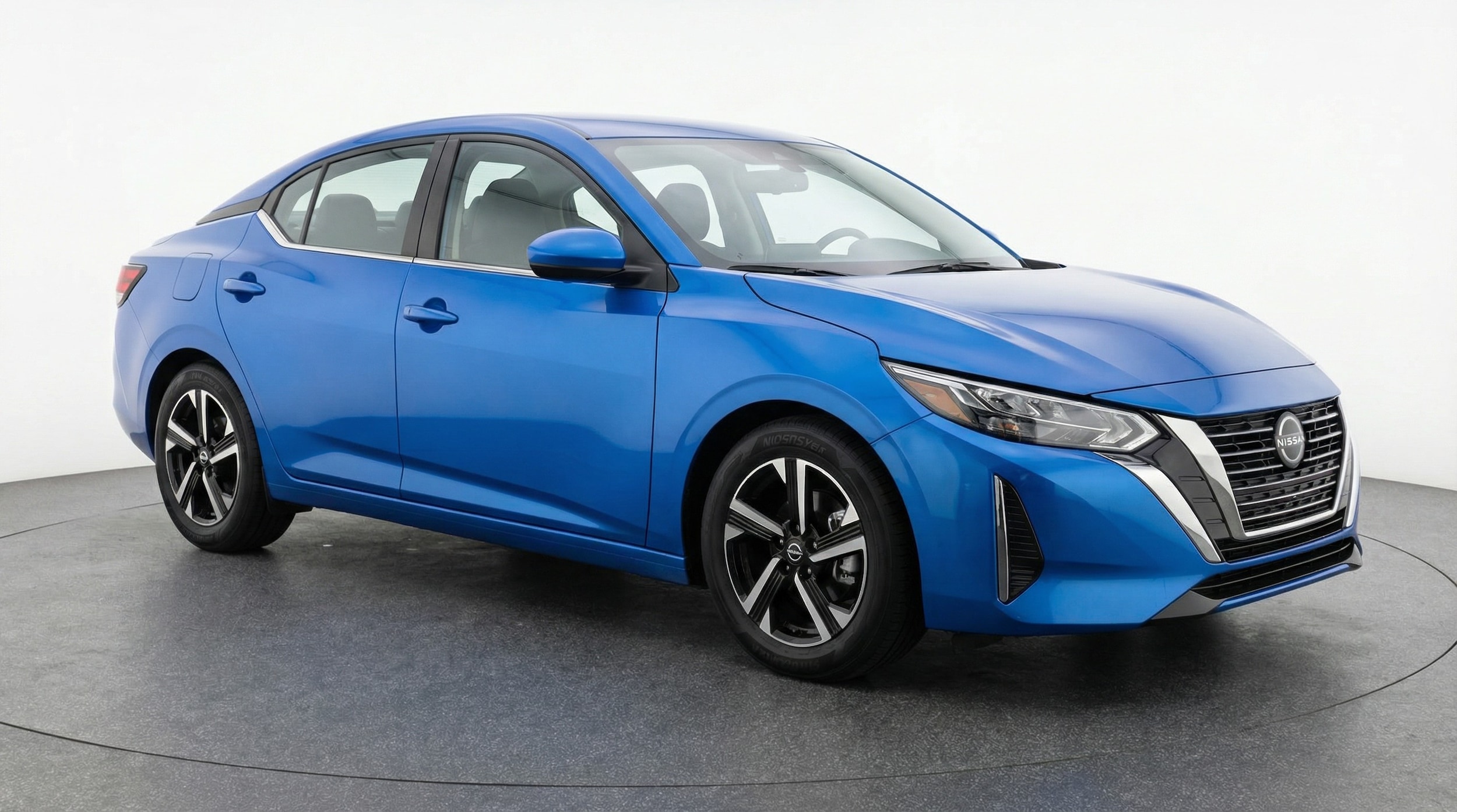 Thumbnail: 2025 Nissan Sentra - 1