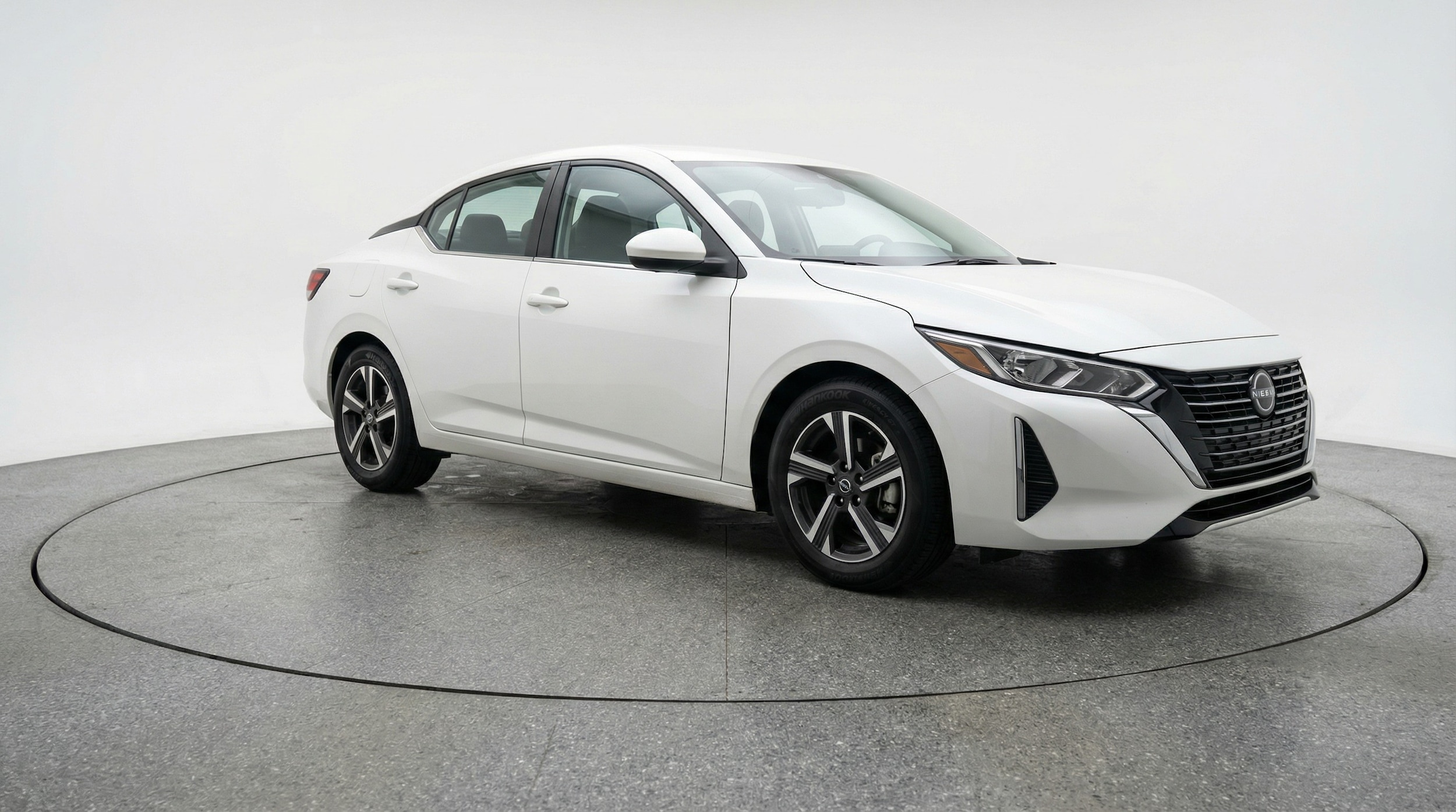 Thumbnail: 2025 Nissan Sentra - 1