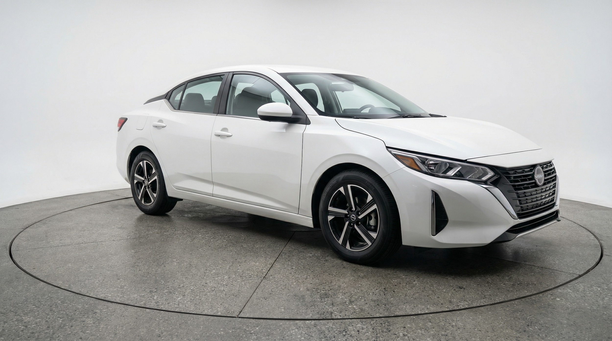 Thumbnail: 2025 Nissan Sentra - 1