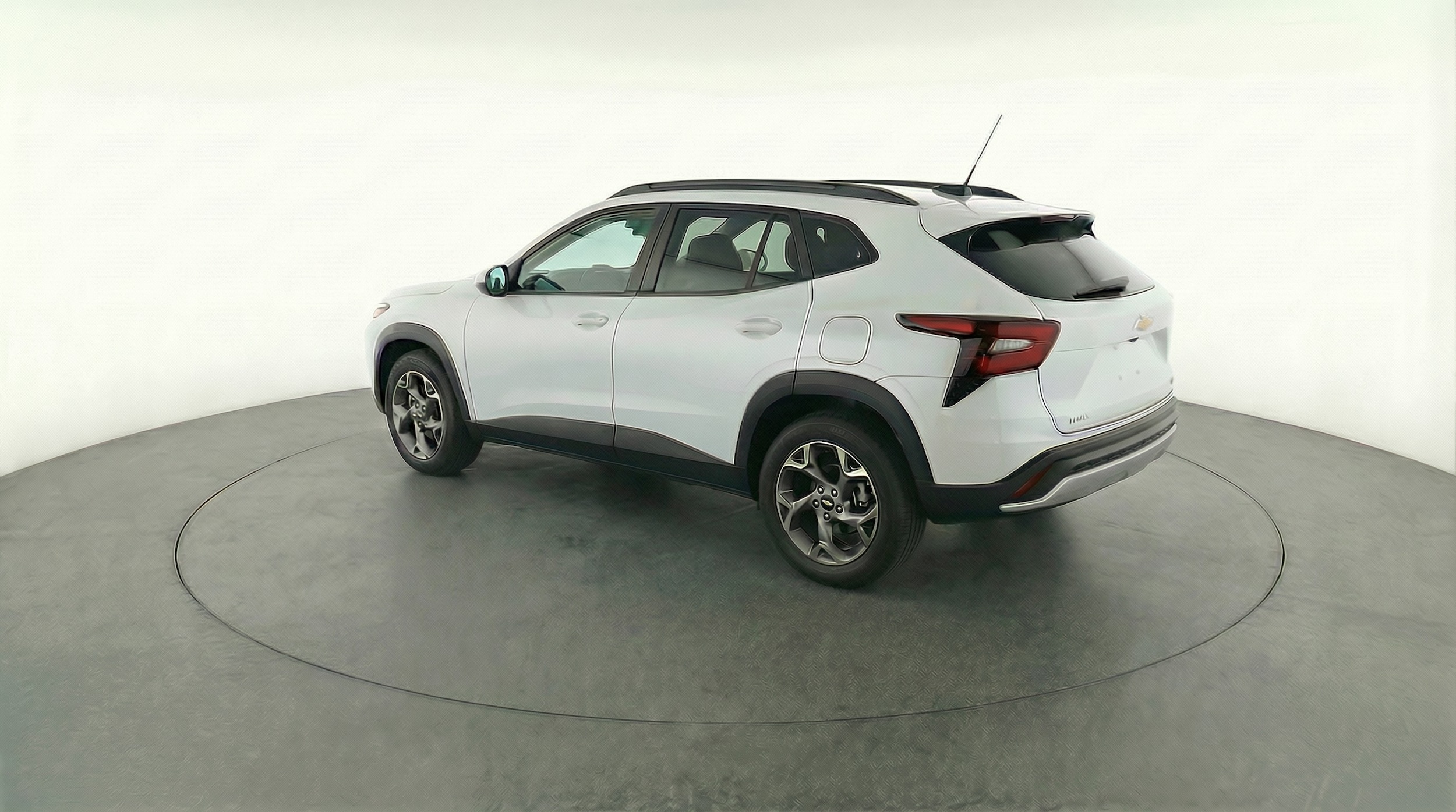 Thumbnail: 2025 Chevrolet Trax - 5