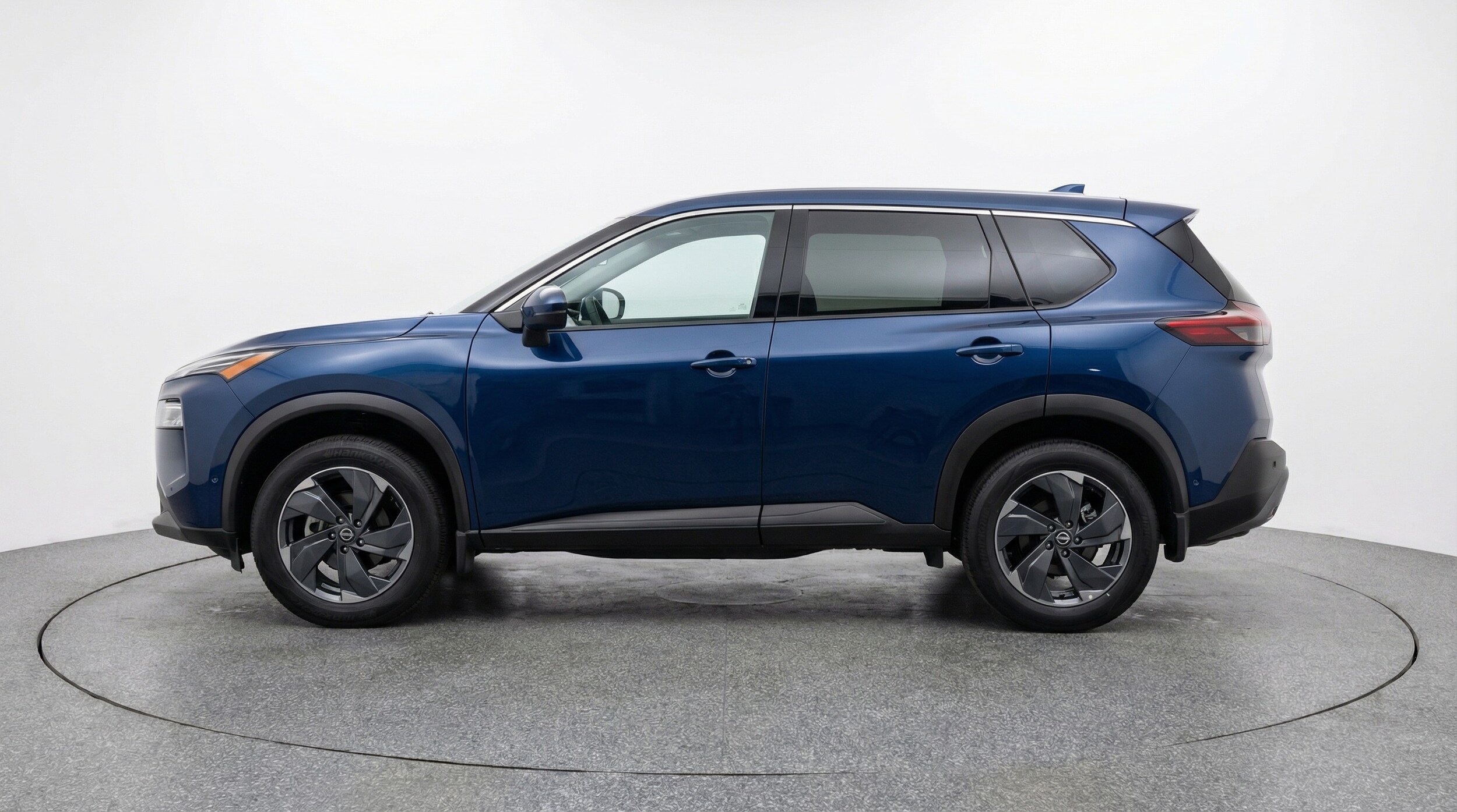 Thumbnail: 2025 Nissan Rogue - 4