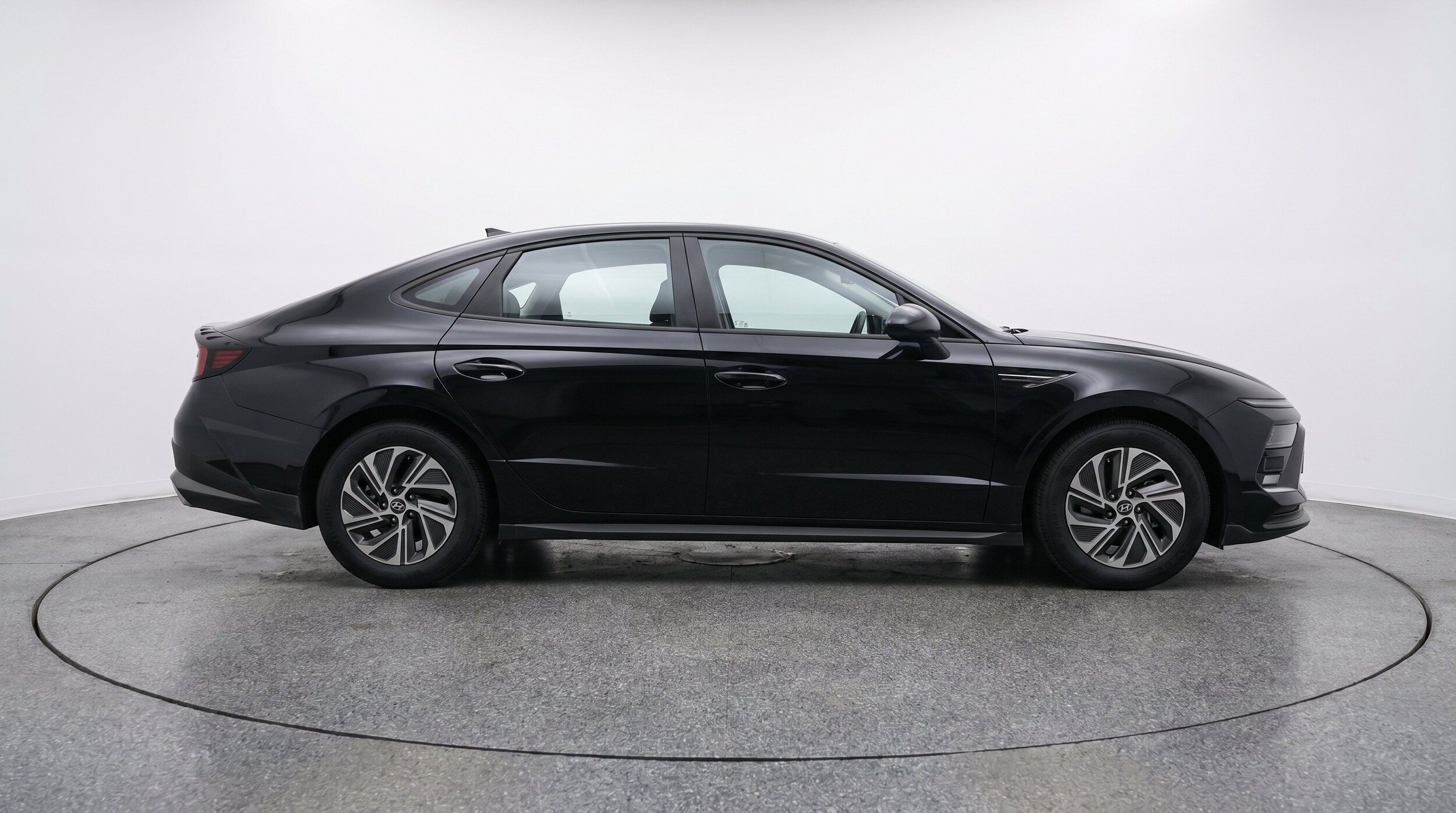 Thumbnail: 2026 Hyundai Sonata - 11