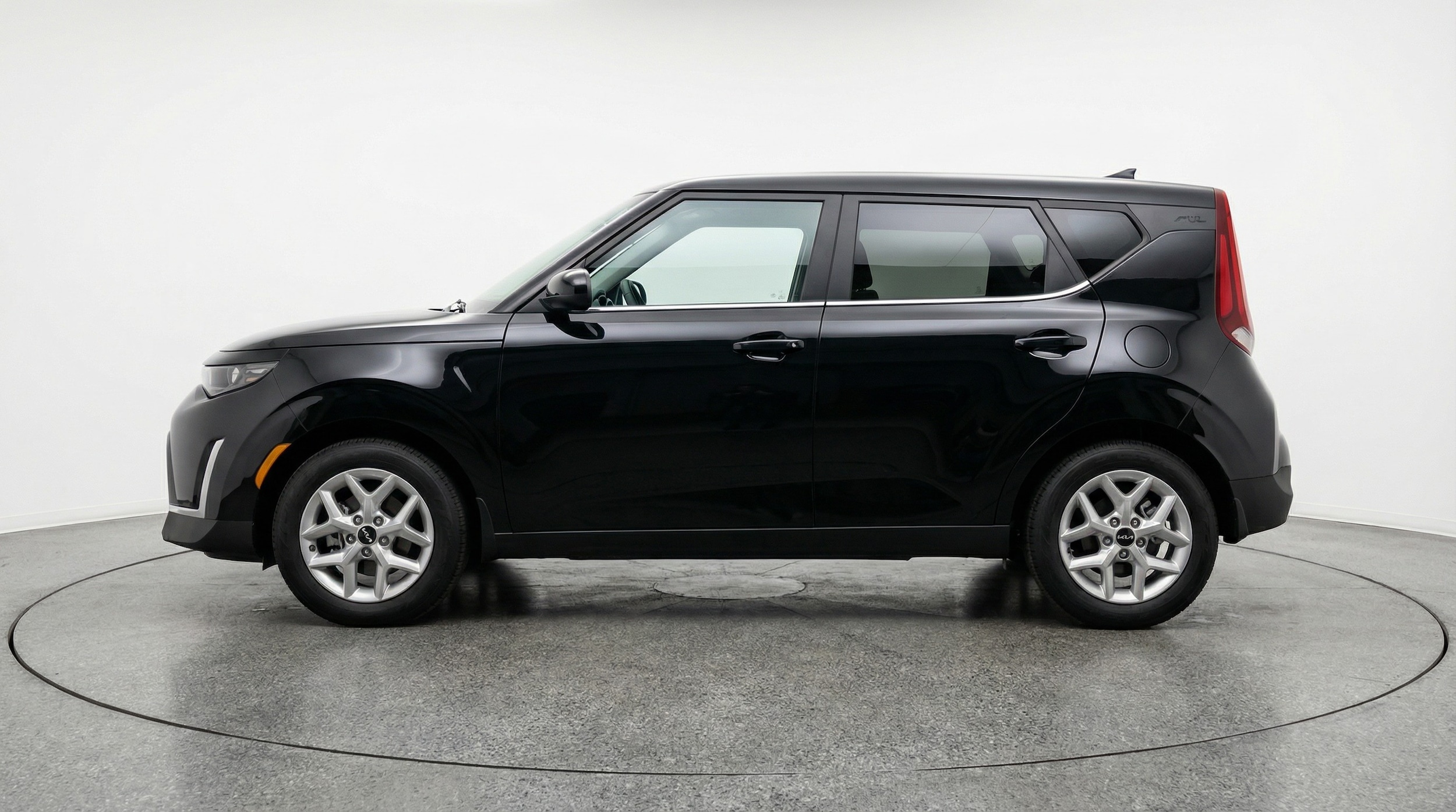 Thumbnail: 2025 Kia Soul - 4