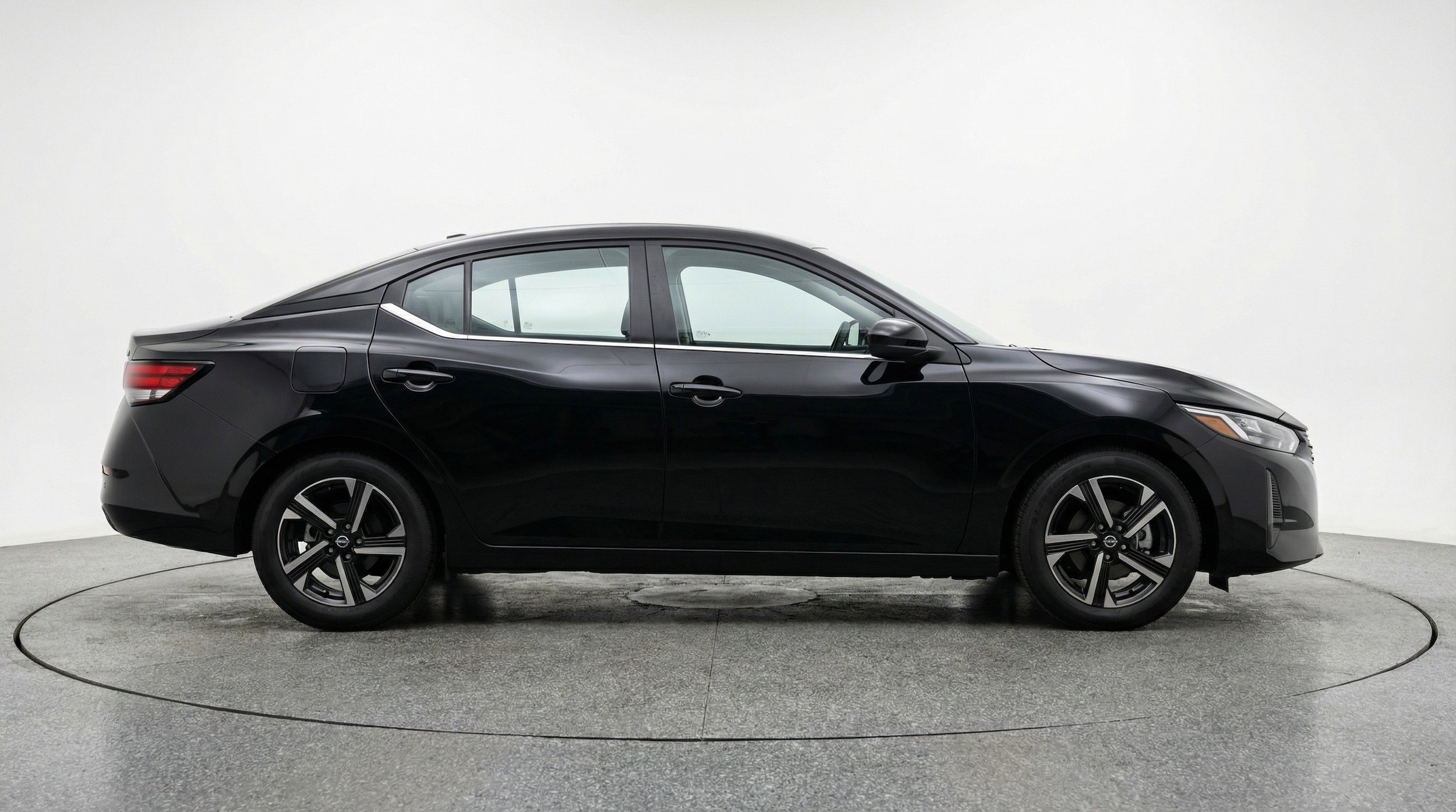 Thumbnail: 2025 Nissan Sentra - 11