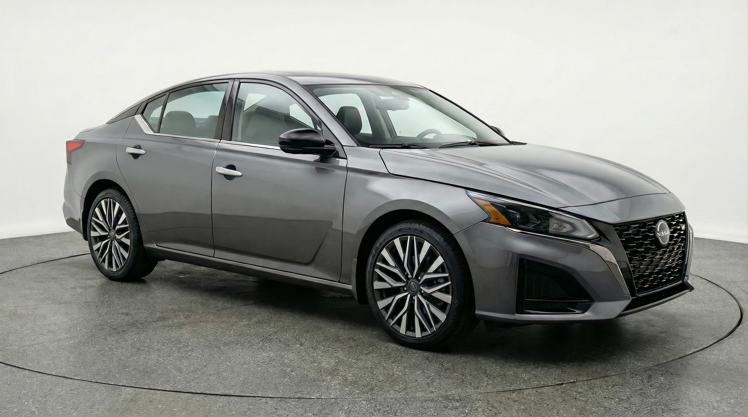 Thumbnail: 2025 Nissan Altima - 1