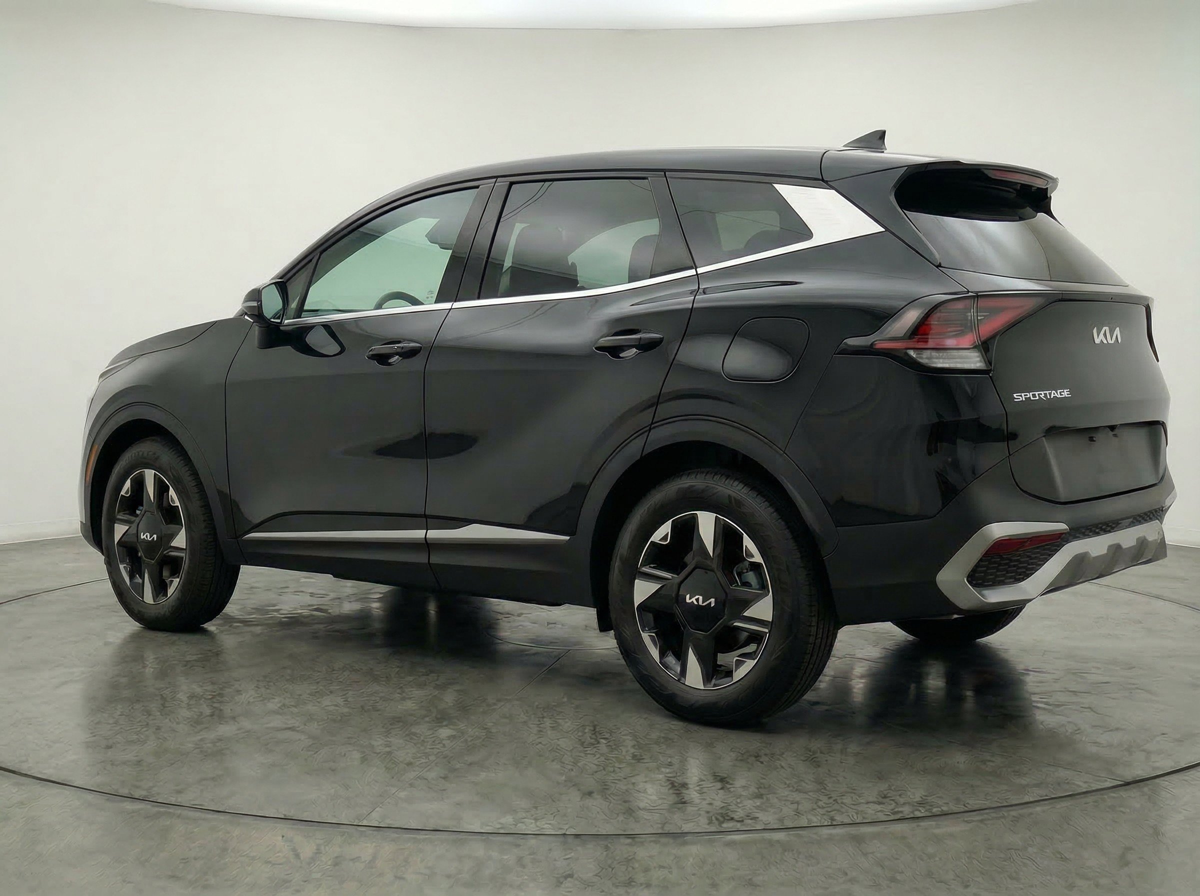 Thumbnail: 2026 Kia Sportage - 6