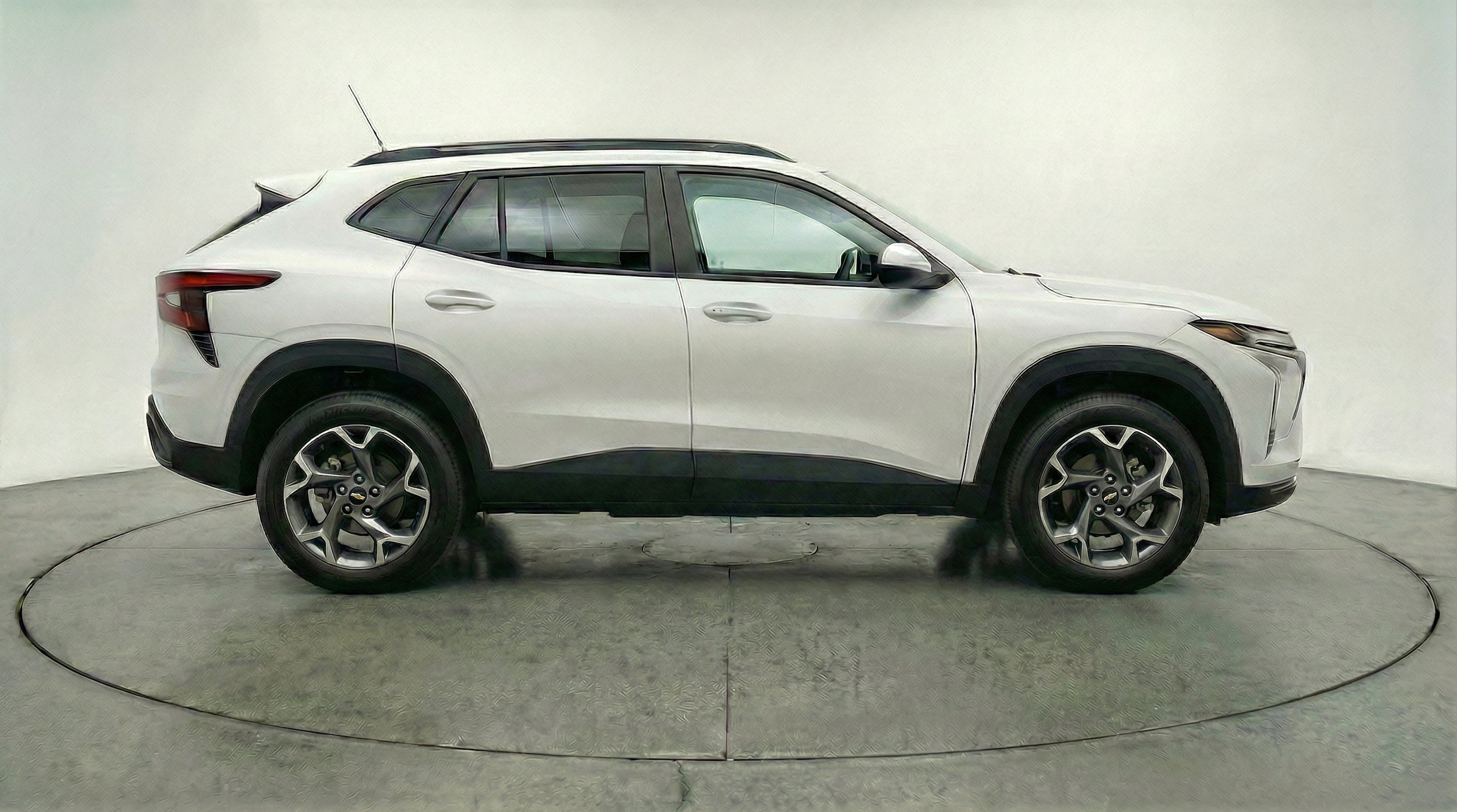 Thumbnail: 2025 Chevrolet Trax - 11