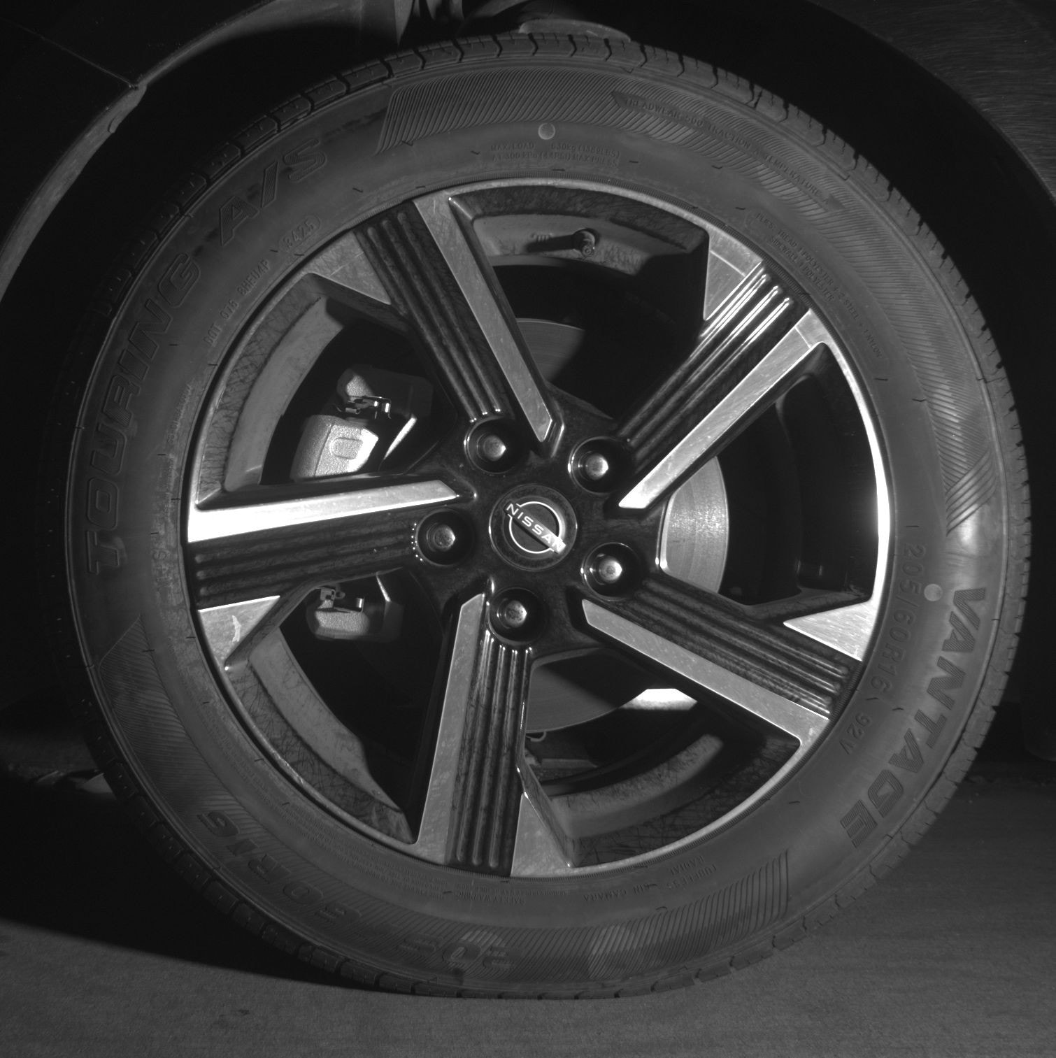 Thumbnail: 2025 Nissan Sentra - 9