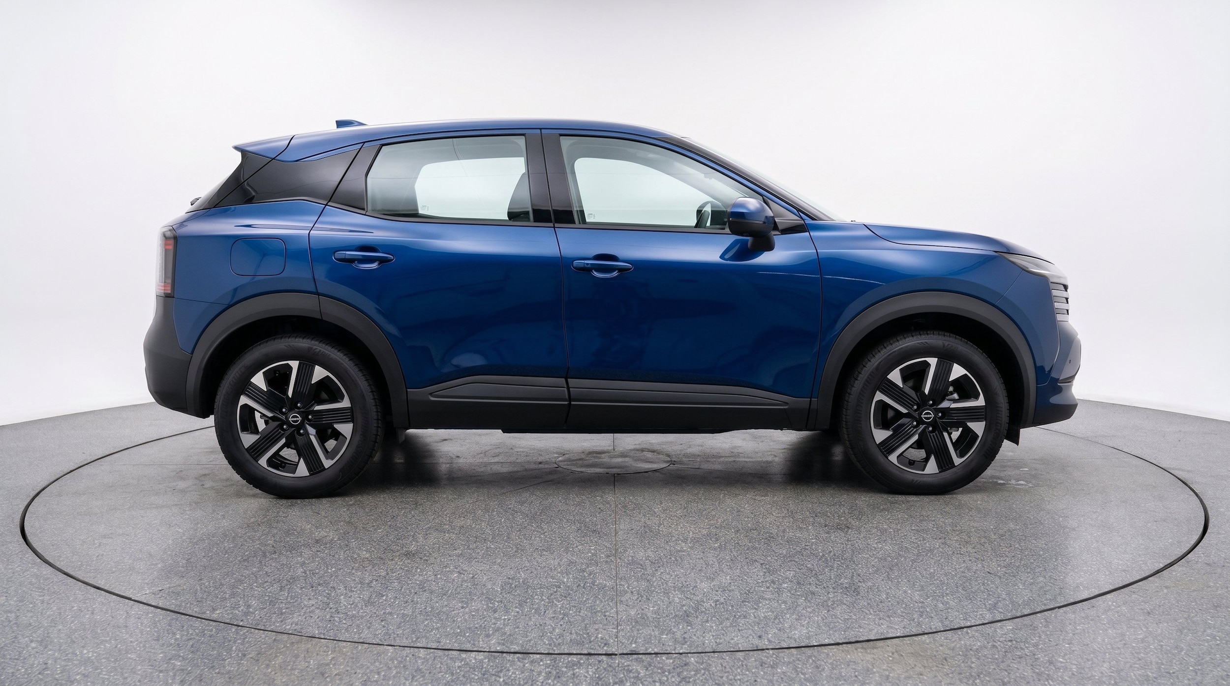 Thumbnail: 2026 Nissan Kicks - 11