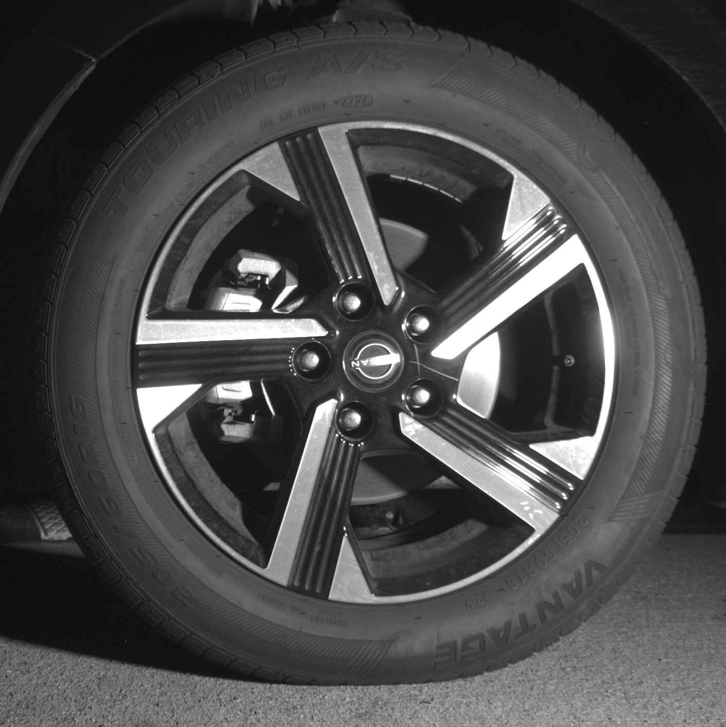 Thumbnail: 2024 Nissan Sentra - 9