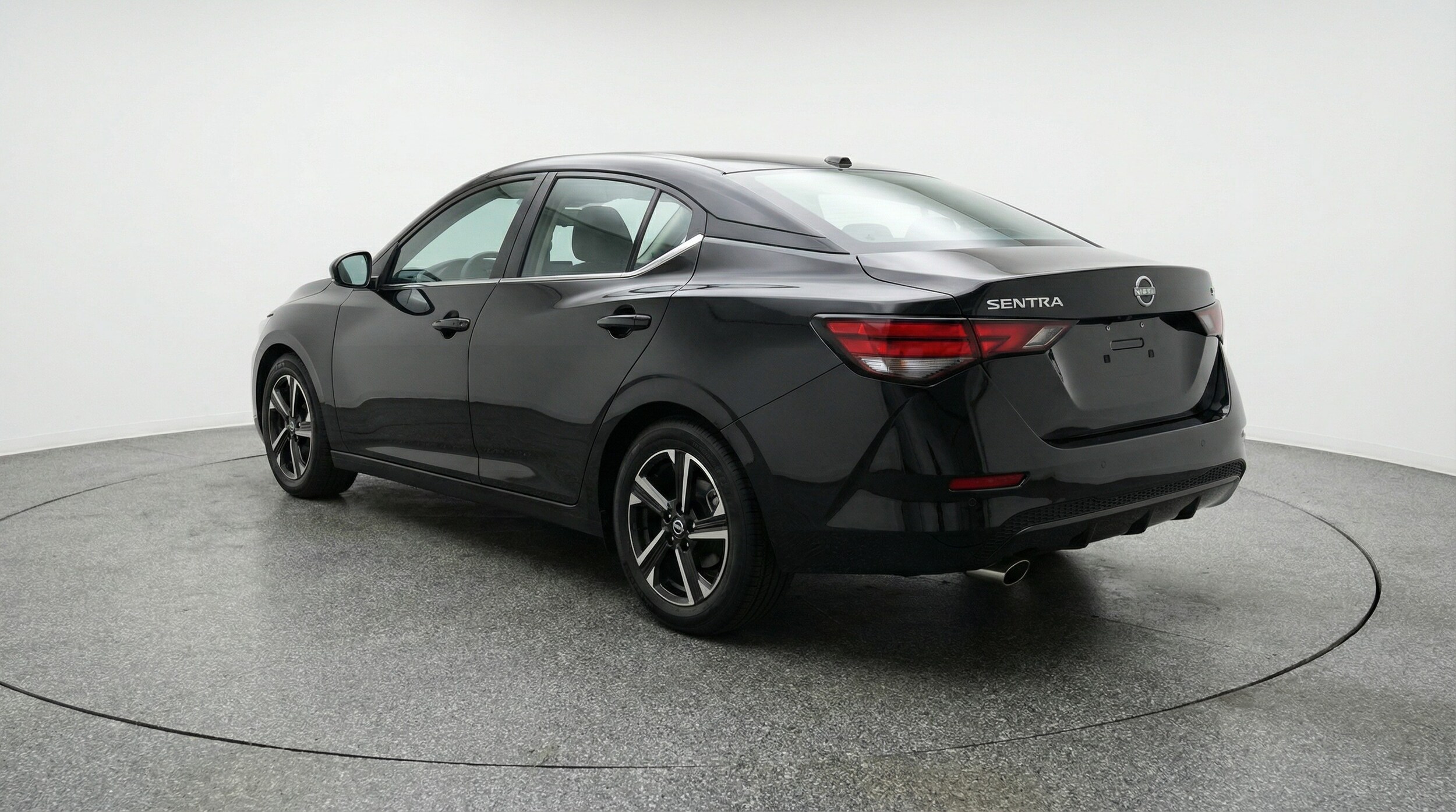 Thumbnail: 2025 Nissan Sentra - 5