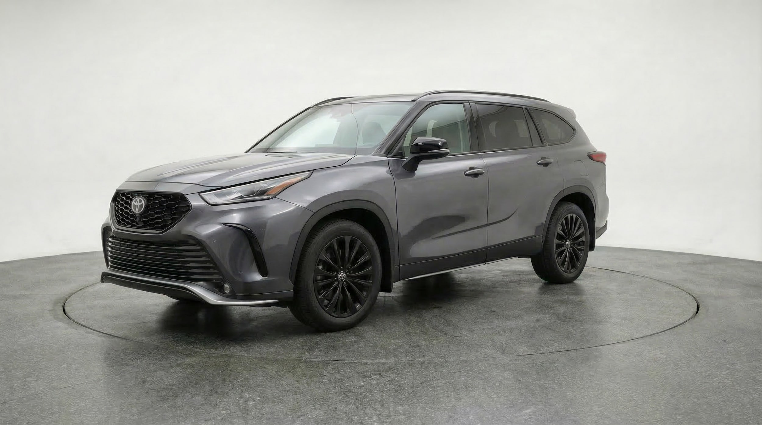 Thumbnail: 2025 Toyota Highlander - 3