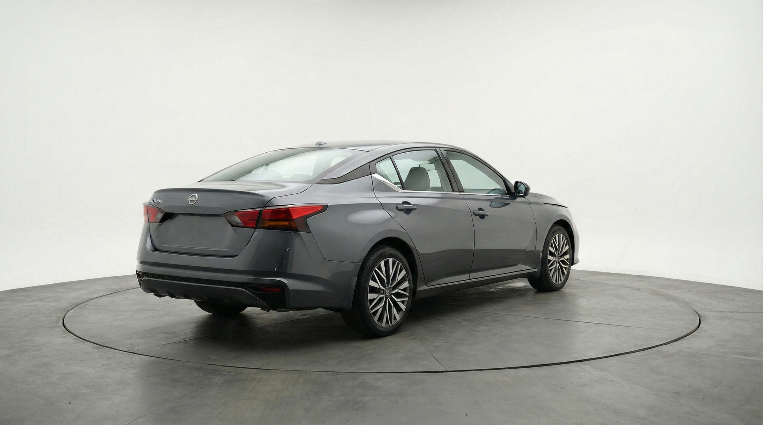 Thumbnail: 2025 Nissan Altima - 7