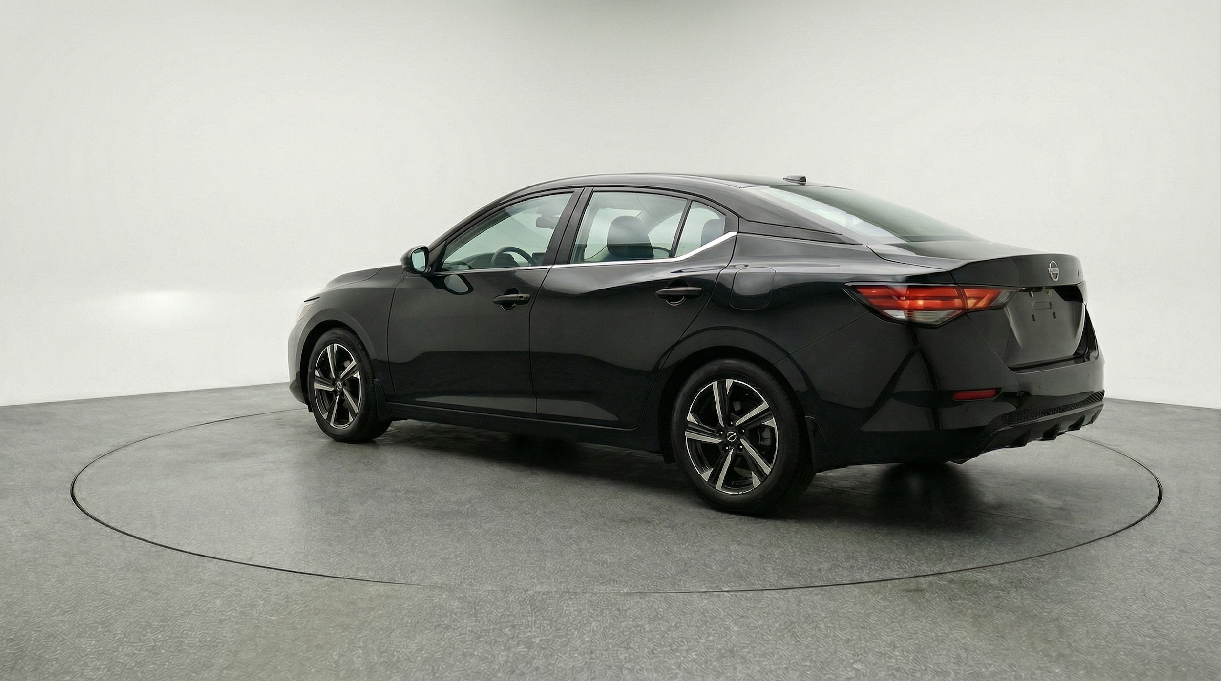 Thumbnail: 2025 Nissan Sentra - 5