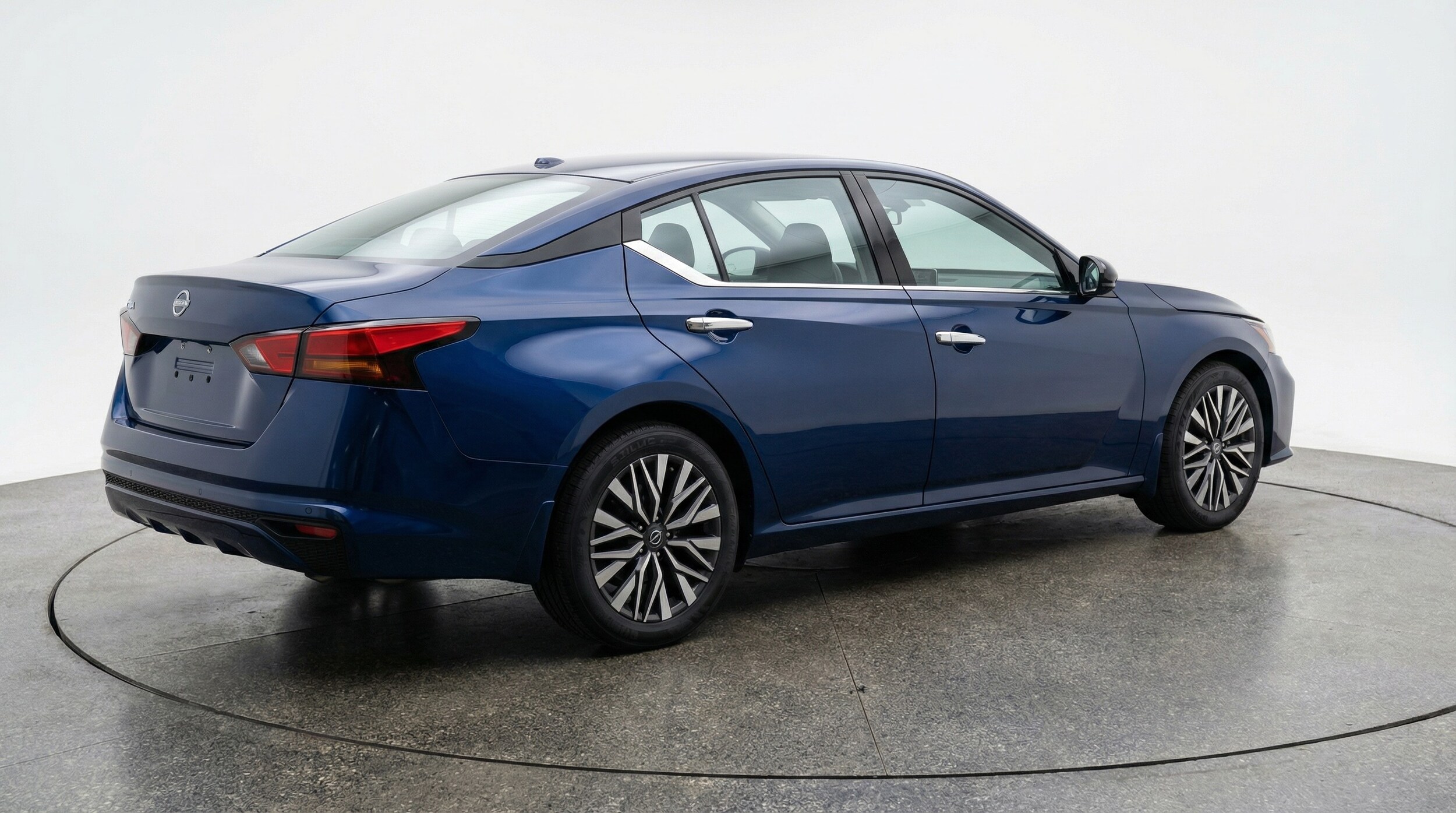 Thumbnail: 2025 Nissan Altima - 7