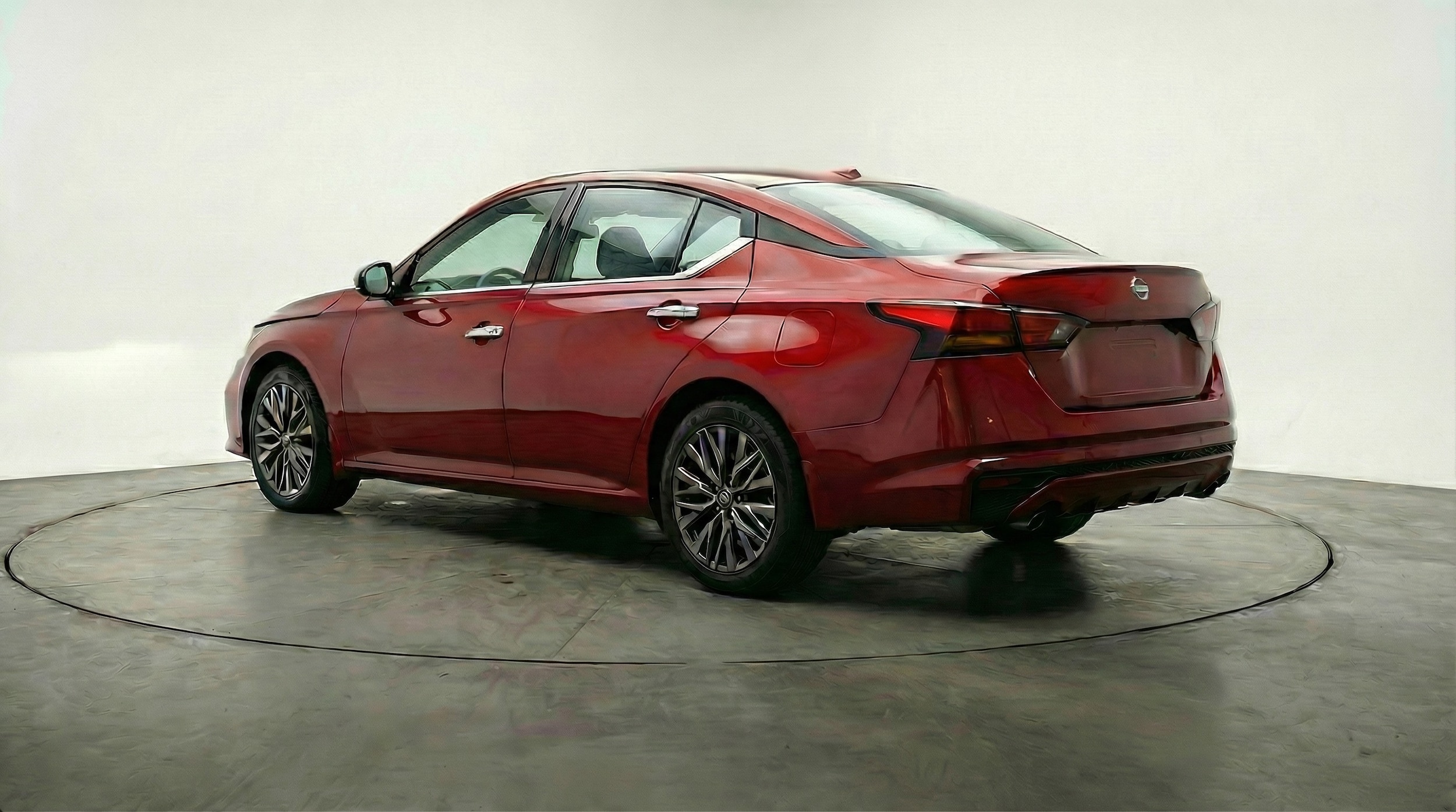 Thumbnail: 2025 Nissan Altima - 5