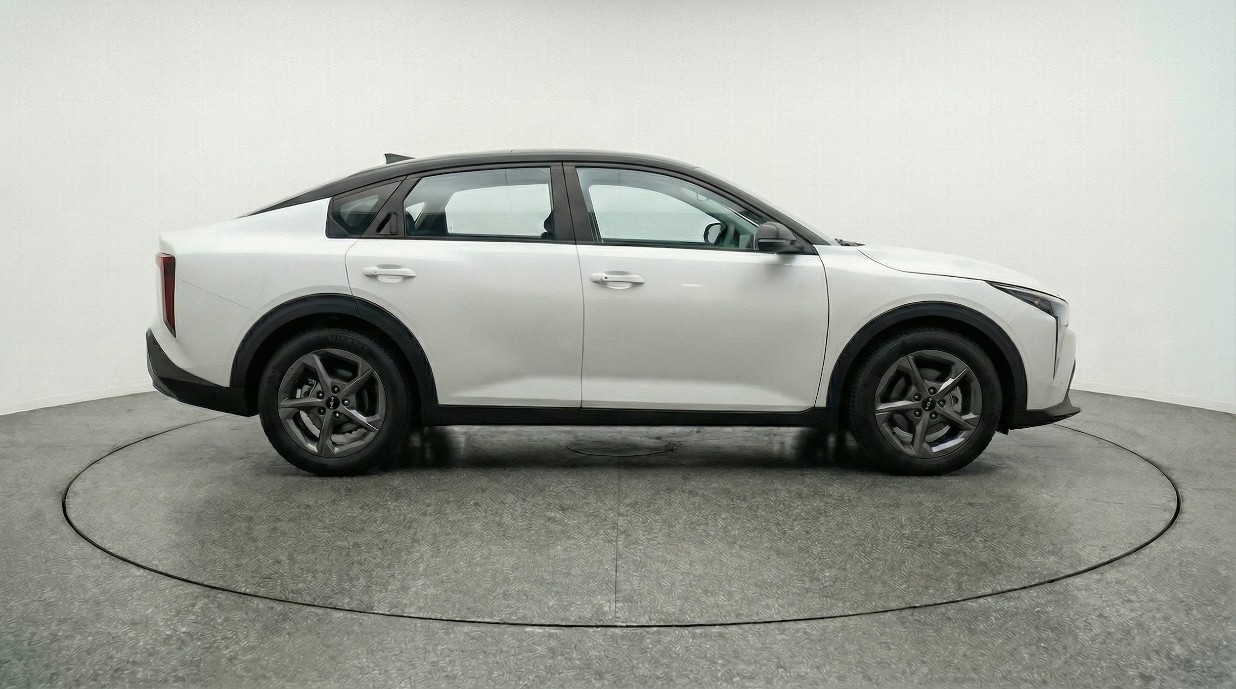 Thumbnail: 2026 Kia K4 - 11