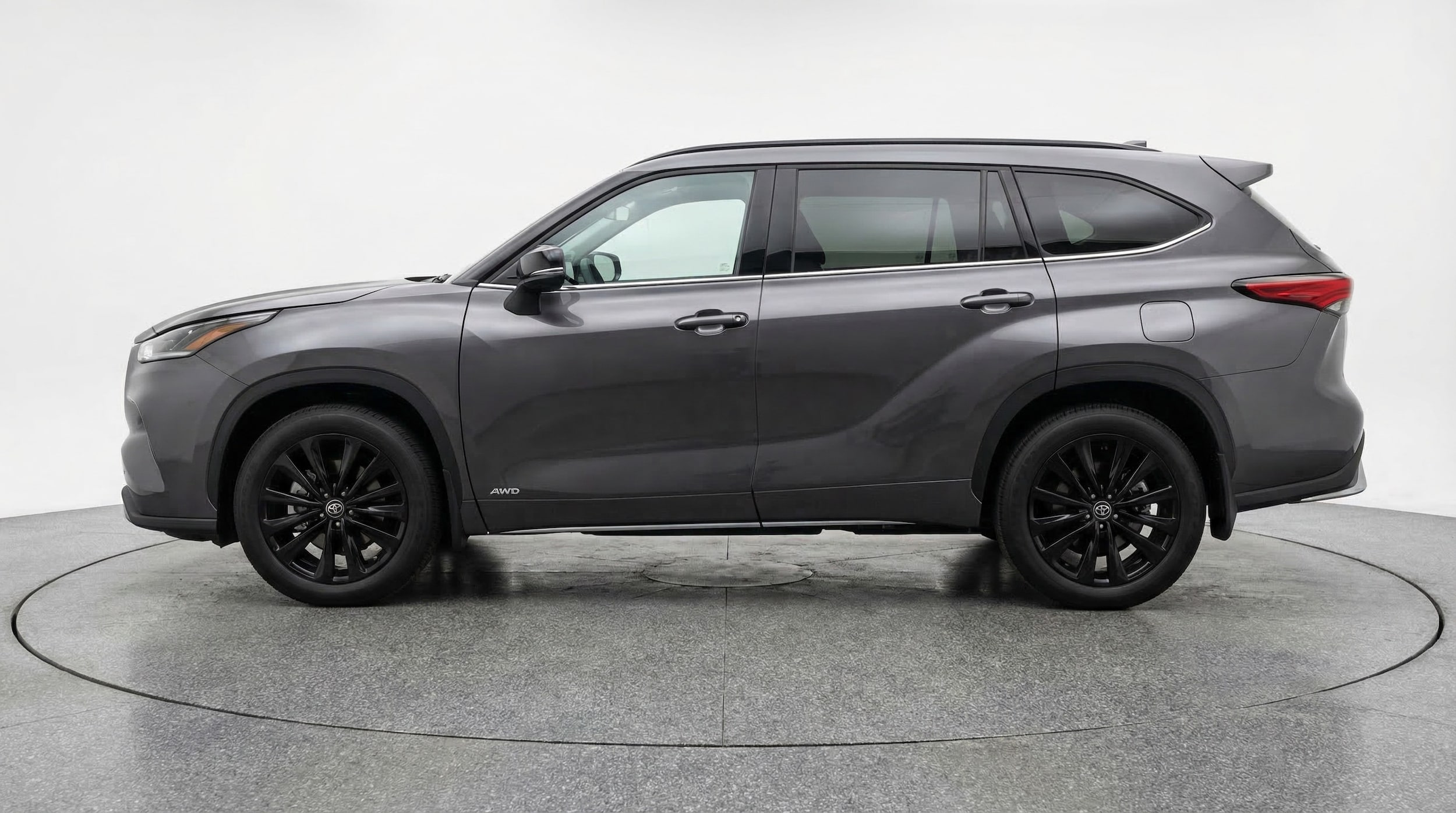 Thumbnail: 2025 Toyota Highlander - 4