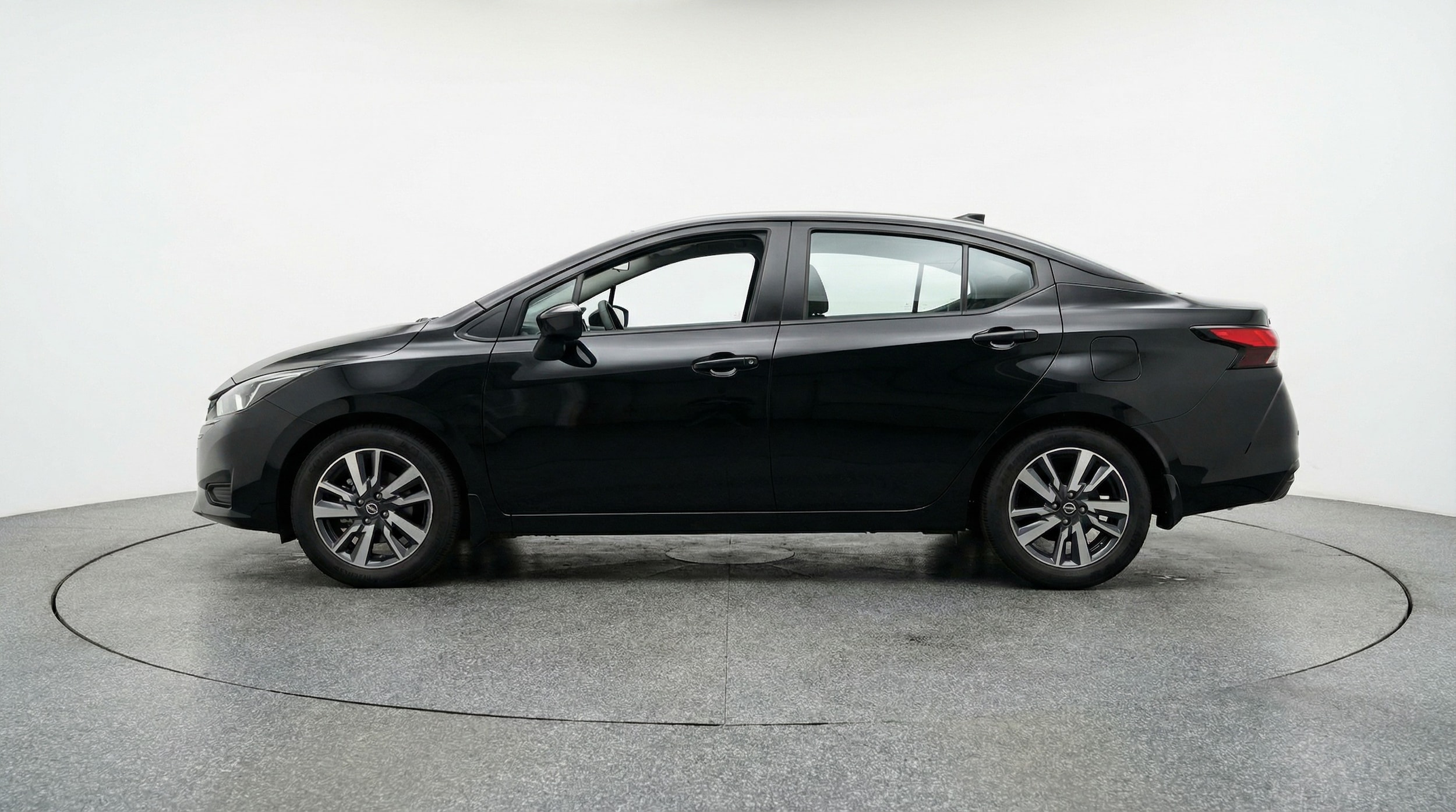 Thumbnail: 2025 Nissan Versa - 4