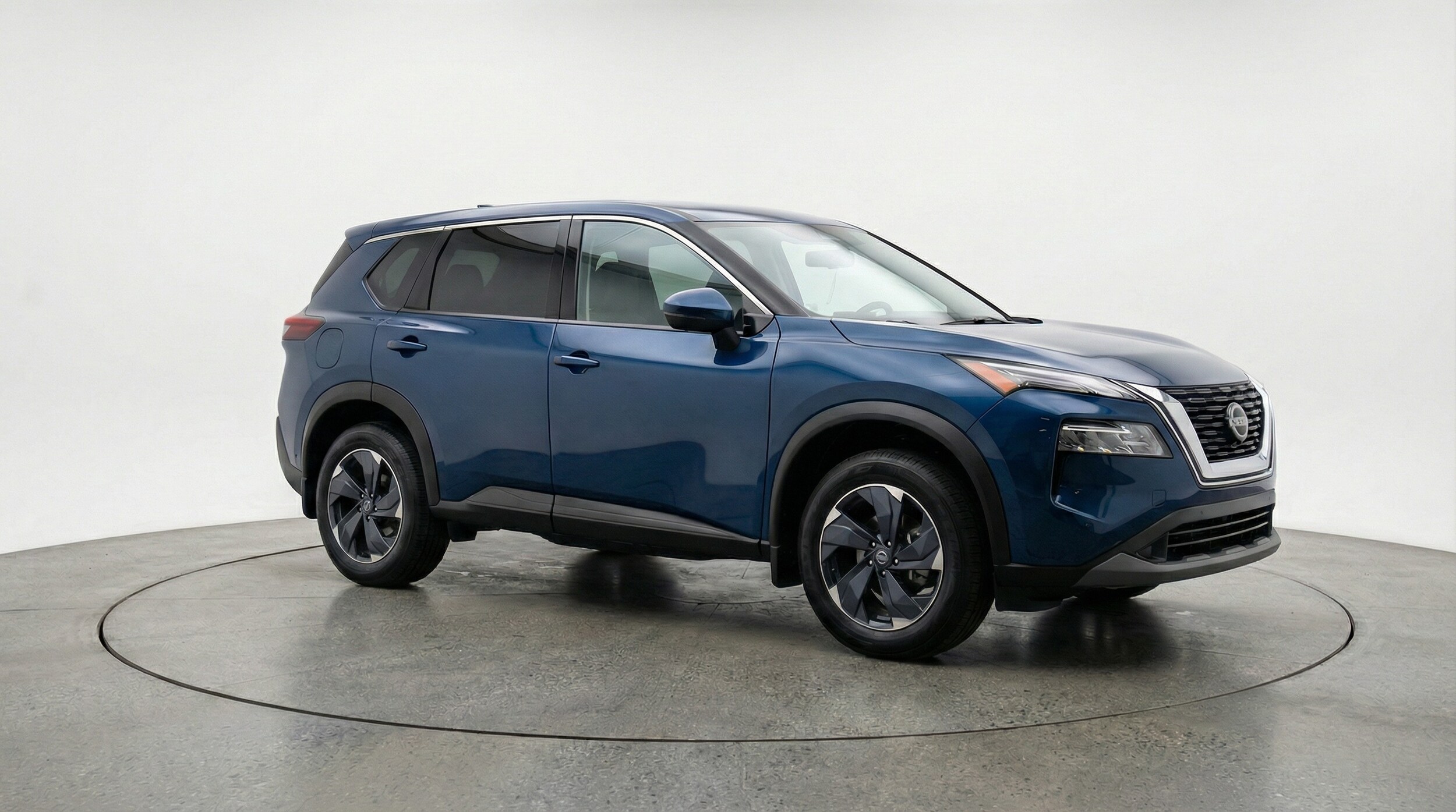 Thumbnail: 2025 Nissan Rogue - 1